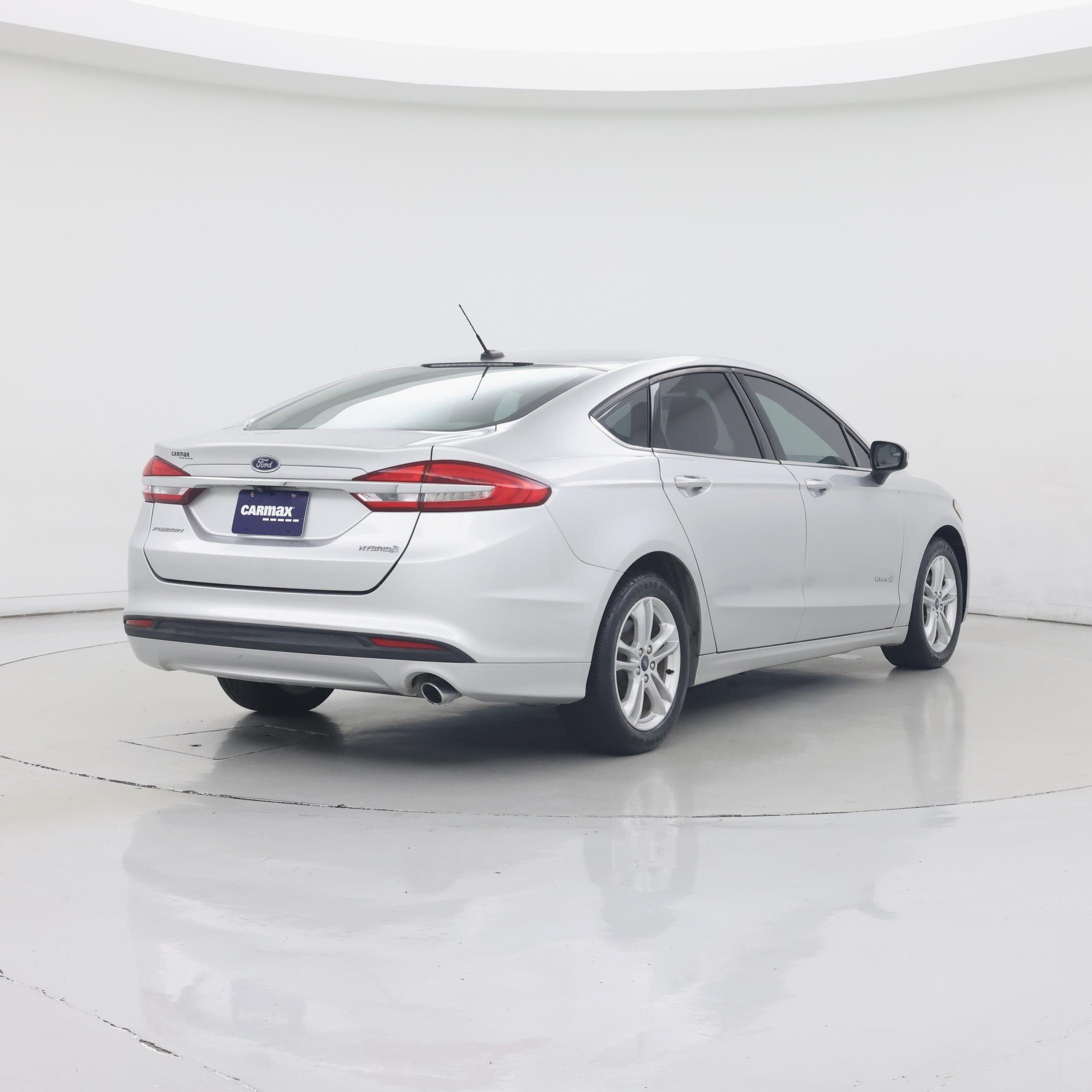 Thumbnail: 2018 Ford Fusion - 8