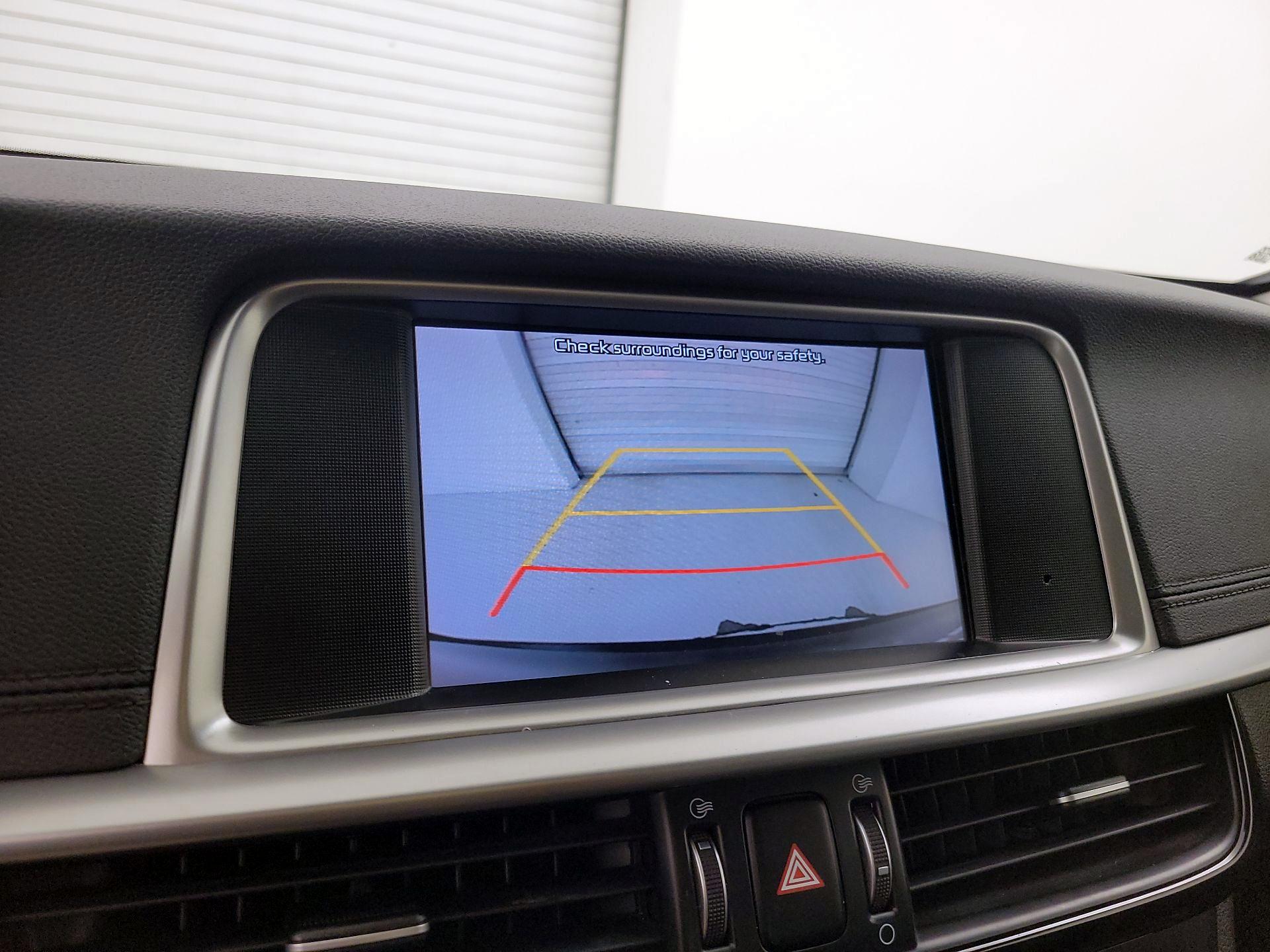 Thumbnail: 2019 Kia Optima - 14