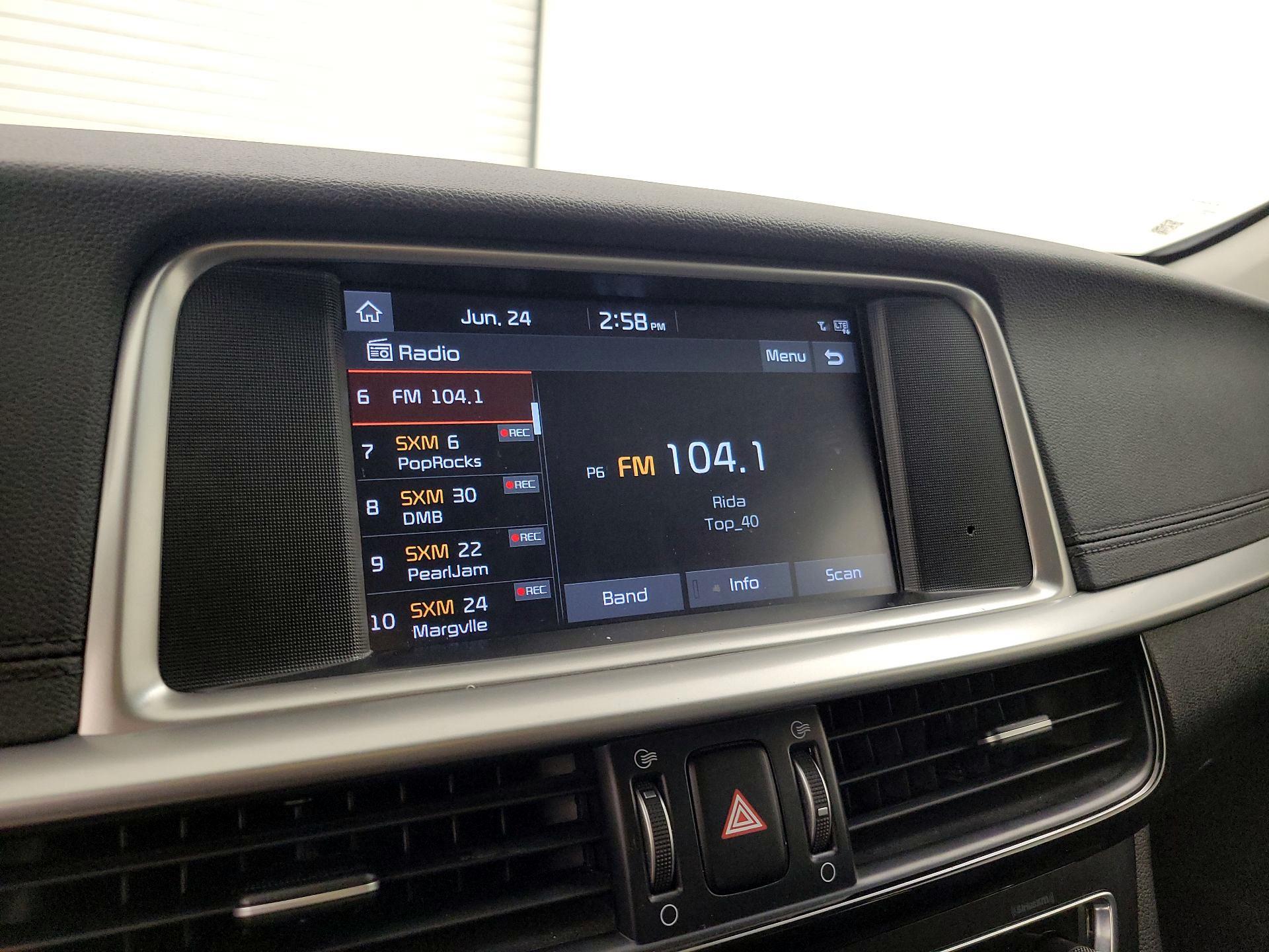 Thumbnail: 2019 Kia Optima - 15