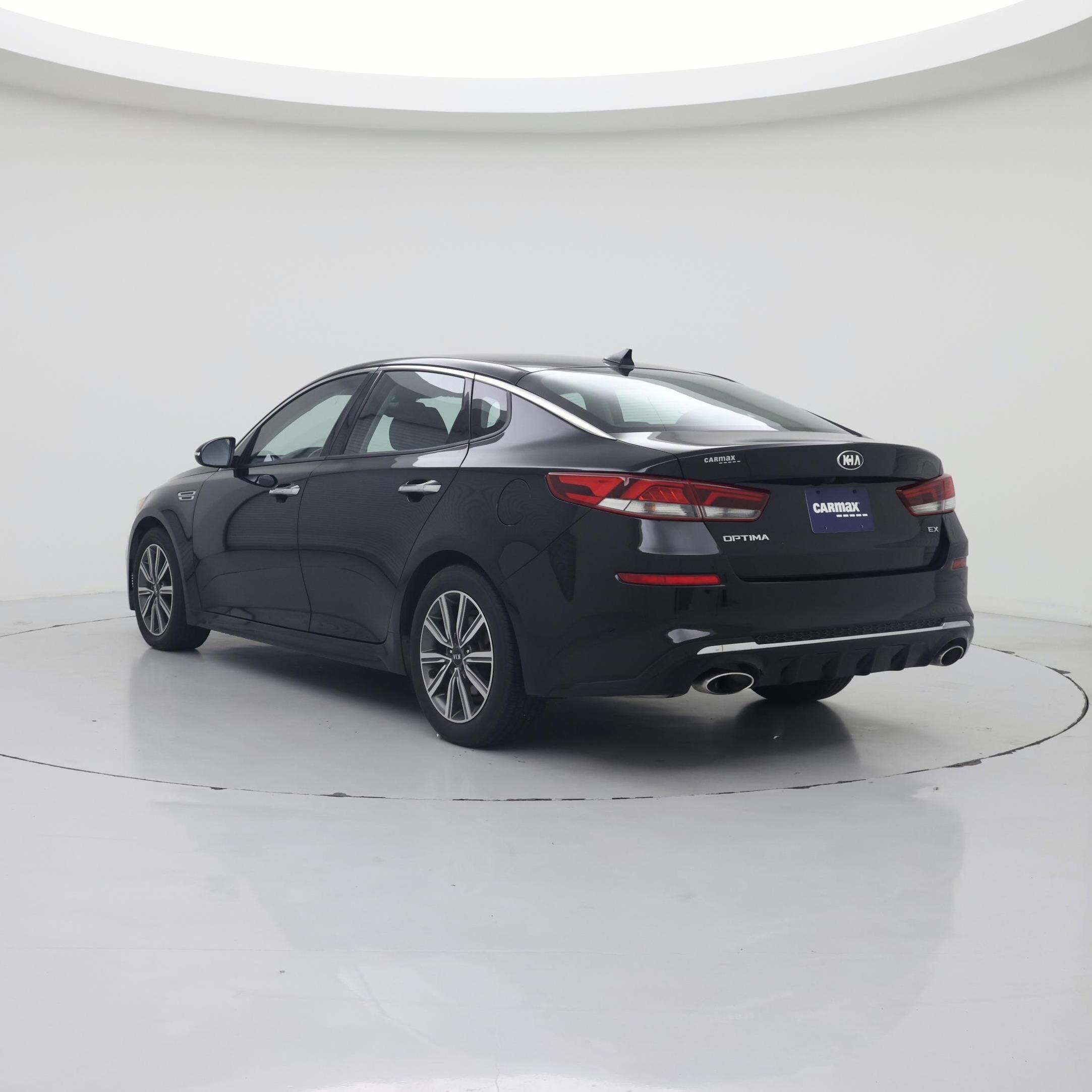 Thumbnail: 2019 Kia Optima - 2