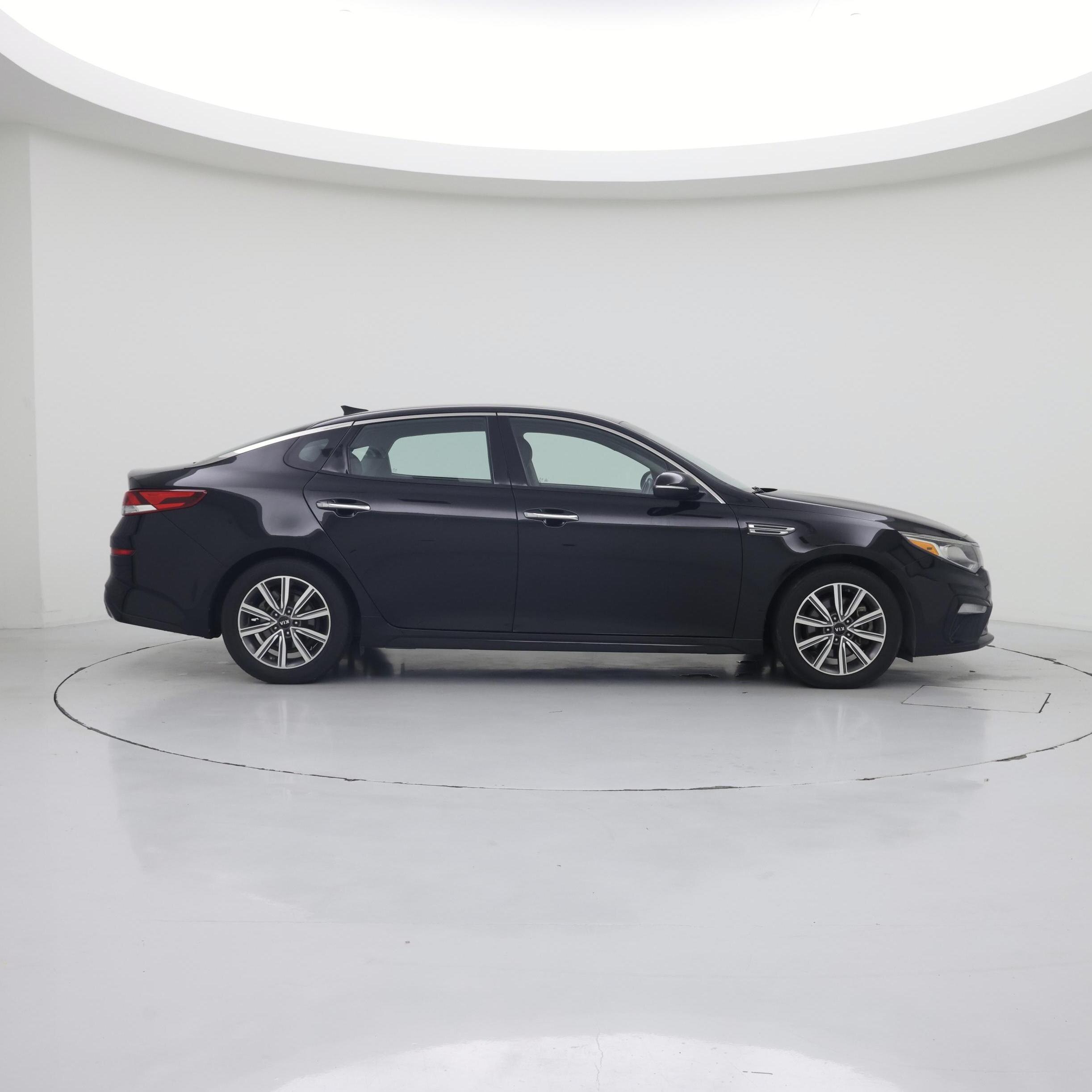 Thumbnail: 2019 Kia Optima - 7