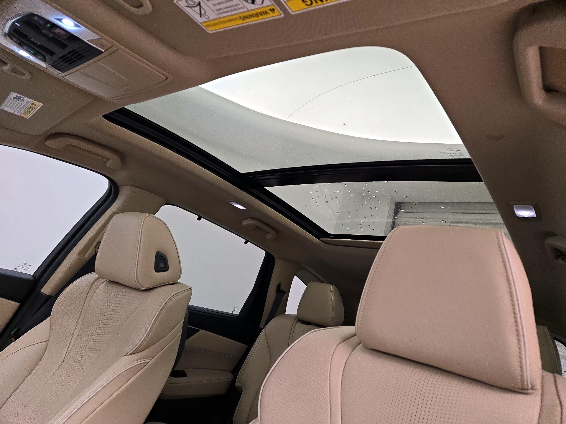 Thumbnail: 2023 Acura MDX - 20