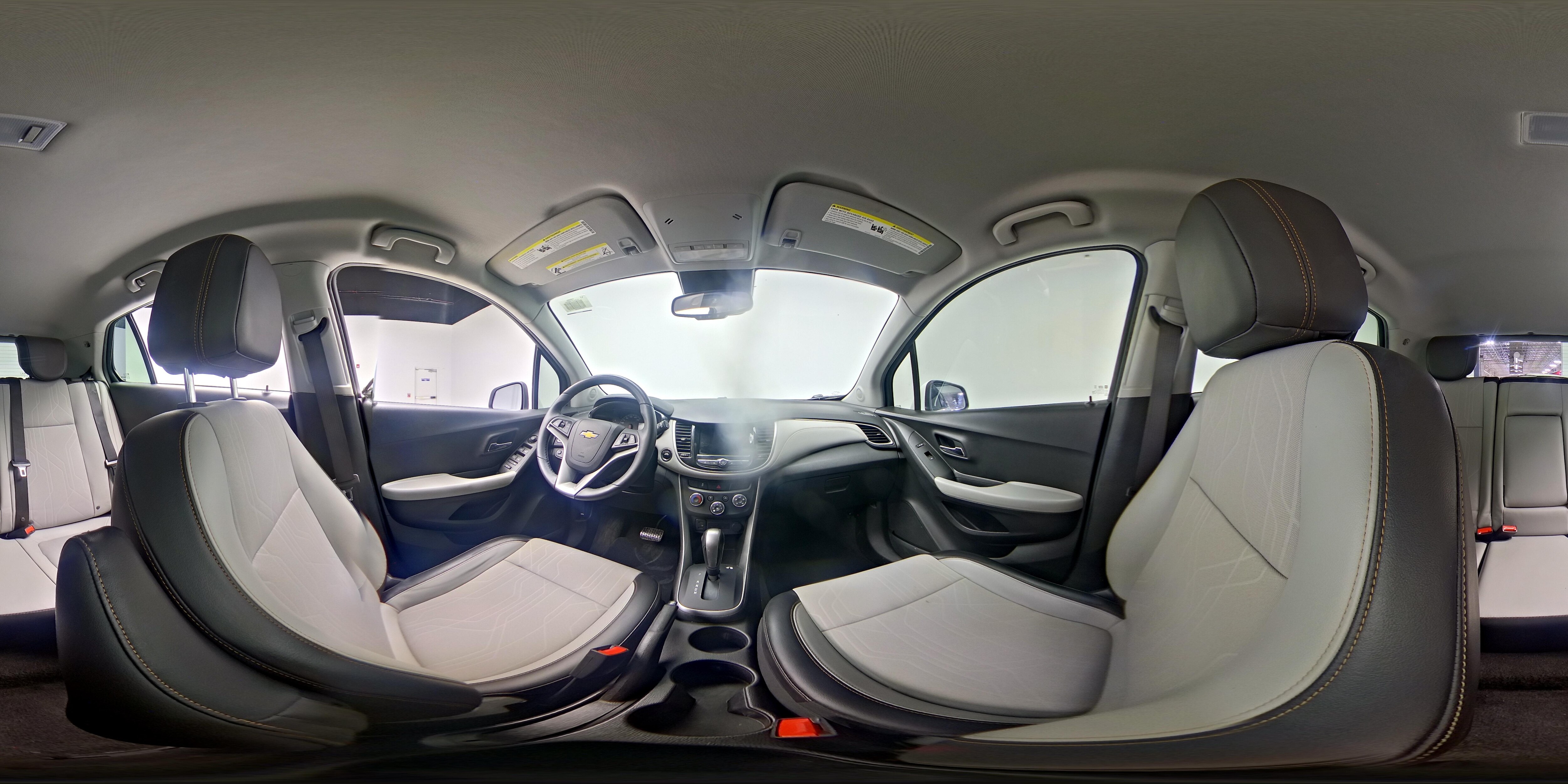 2022 Chevrolet Trax LT - Photo 24