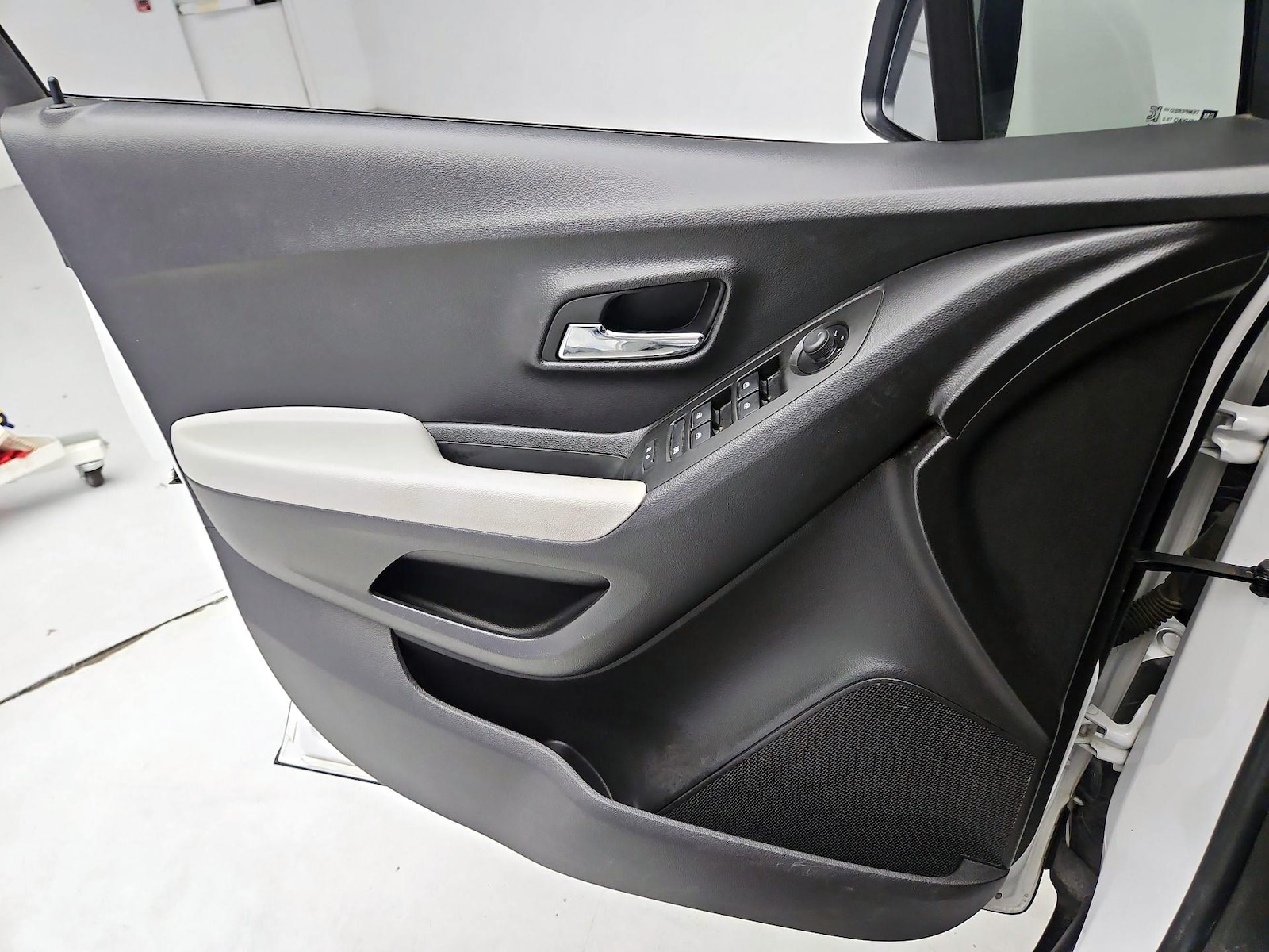 2022 Chevrolet Trax LT - Photo 13