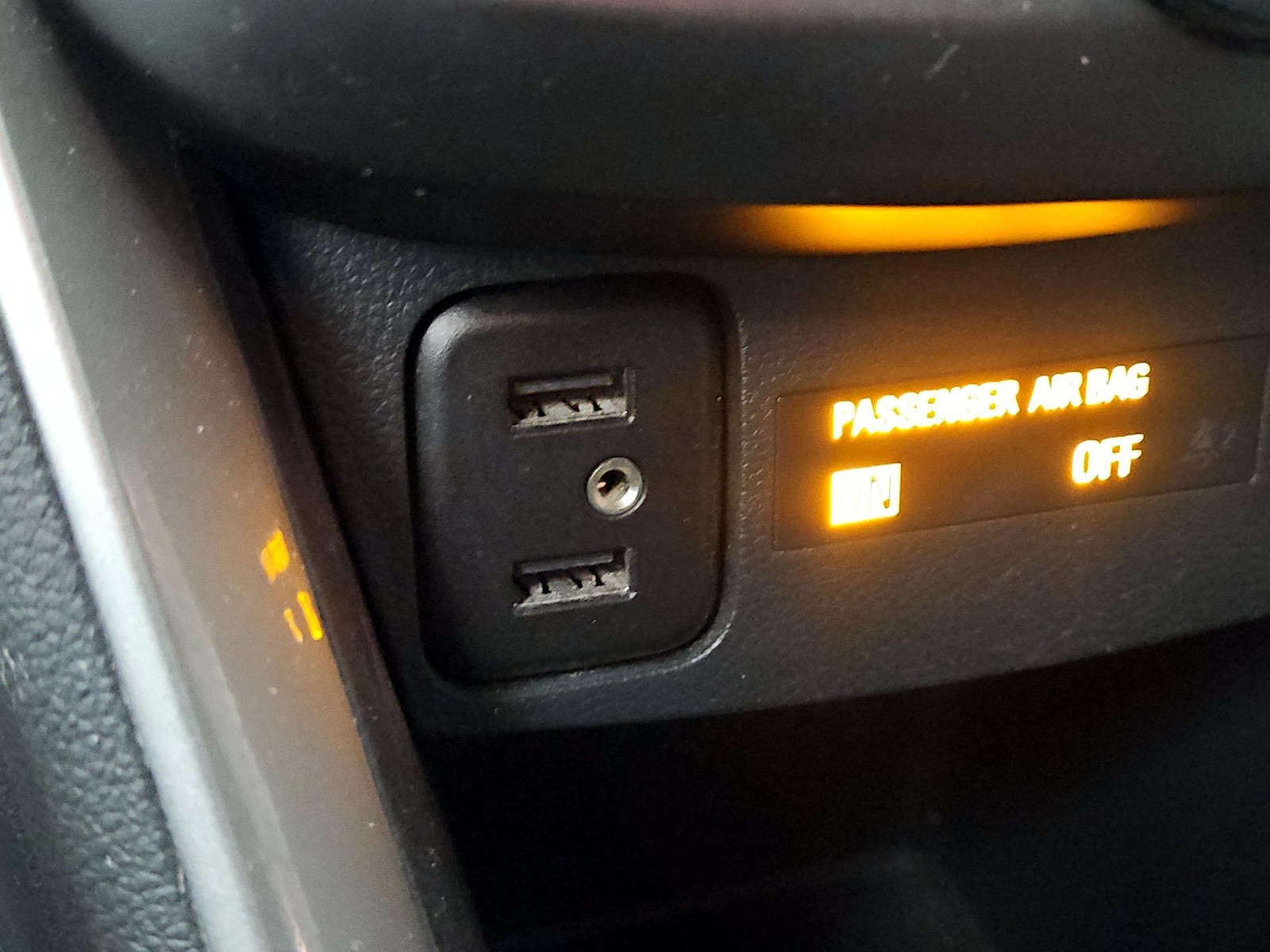2022 Chevrolet Trax LT - Photo 19