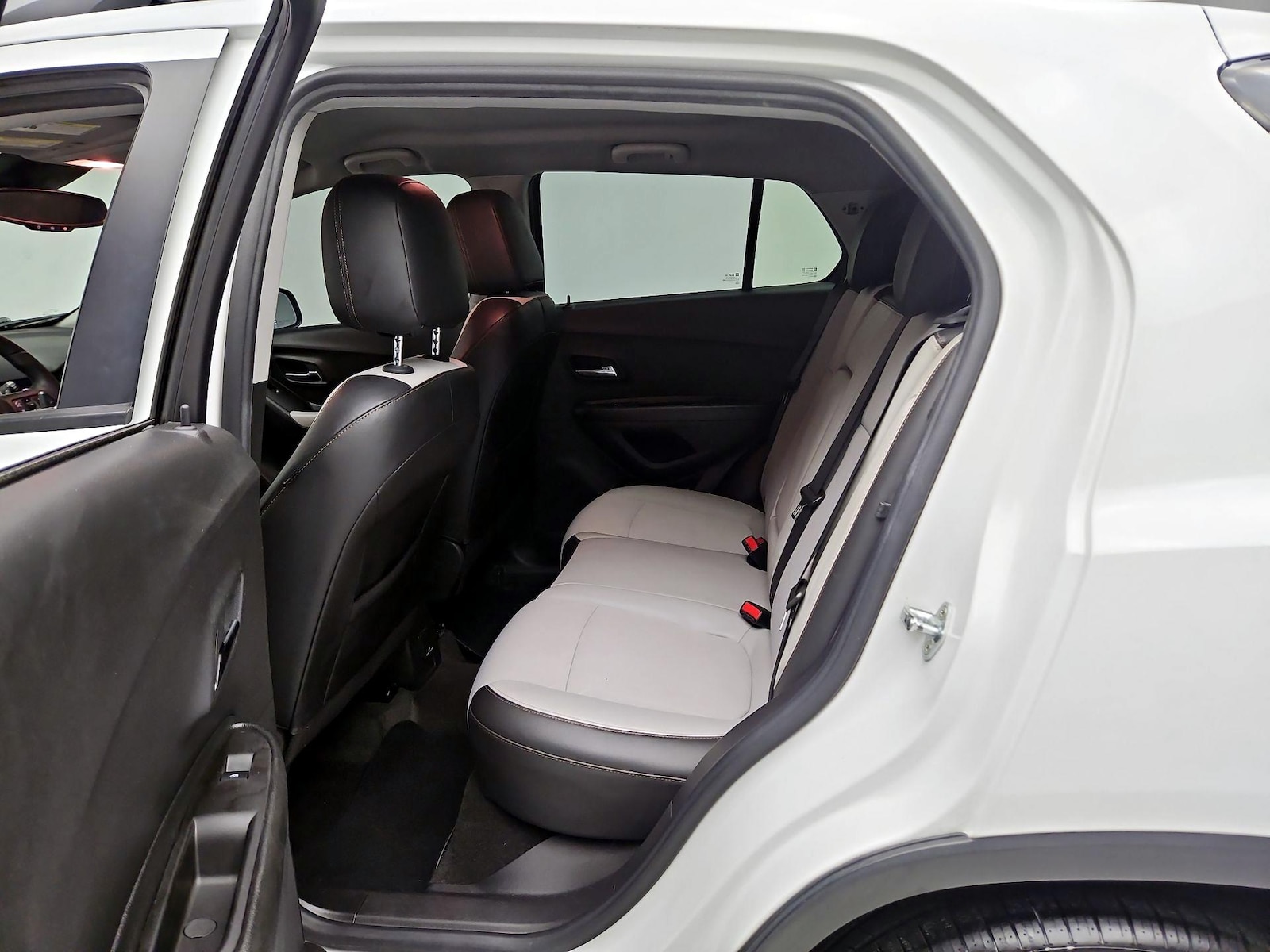 2022 Chevrolet Trax LT - Photo 20
