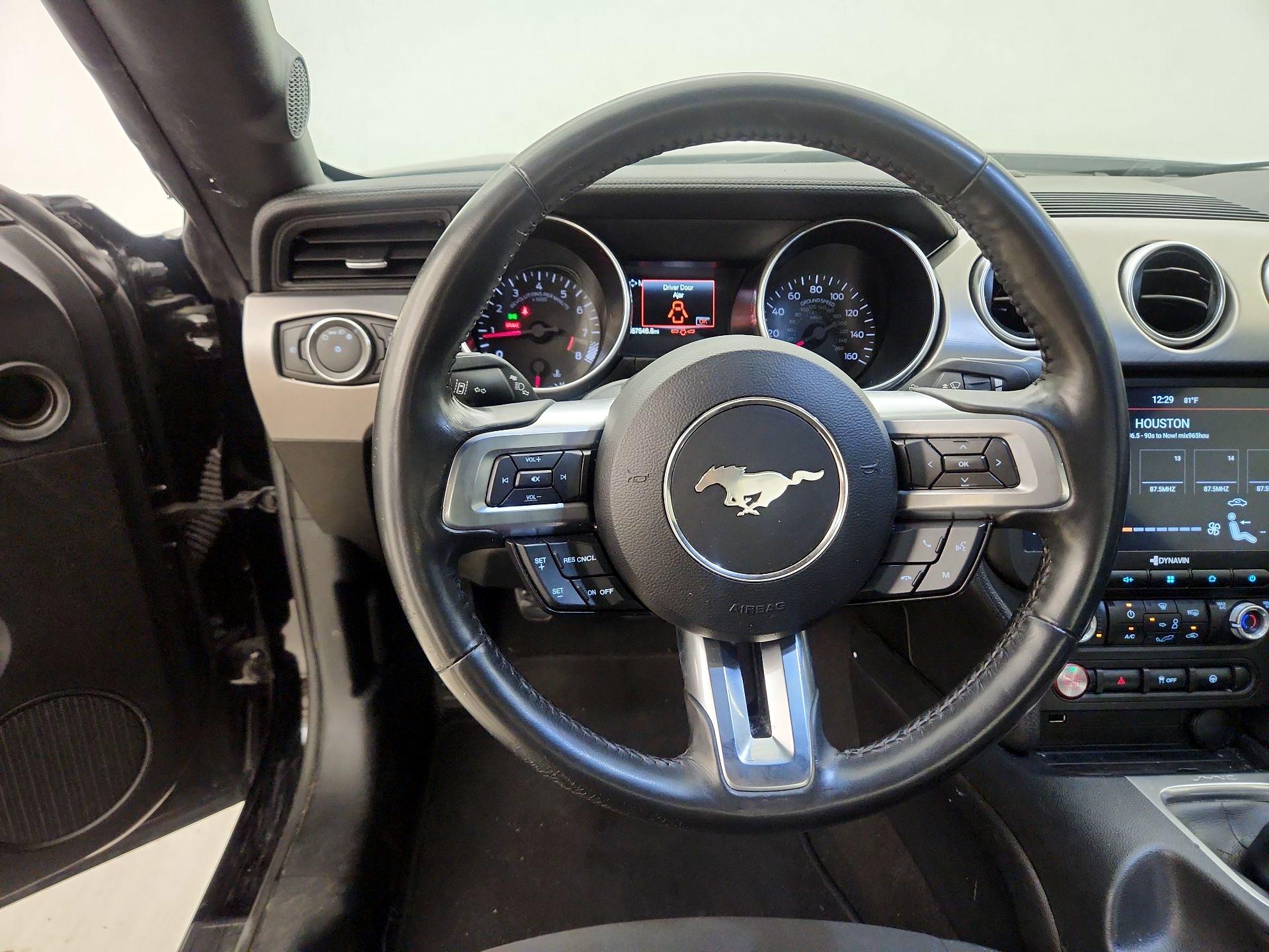 Thumbnail: 2022 Ford Mustang - 10