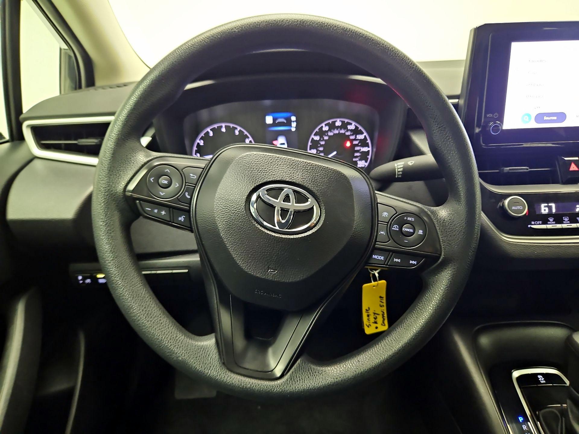 Thumbnail: 2025 Toyota Corolla - 10