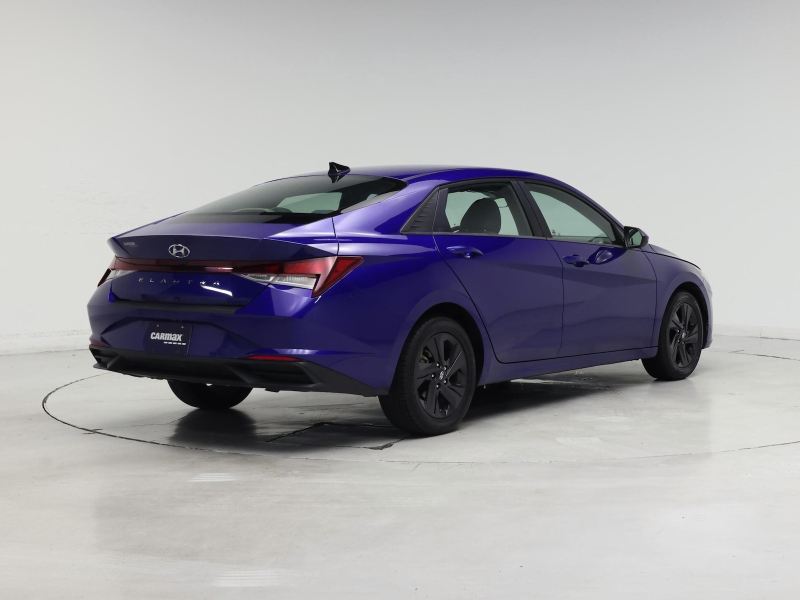 2023 Hyundai Elantra SEL - Photo 9