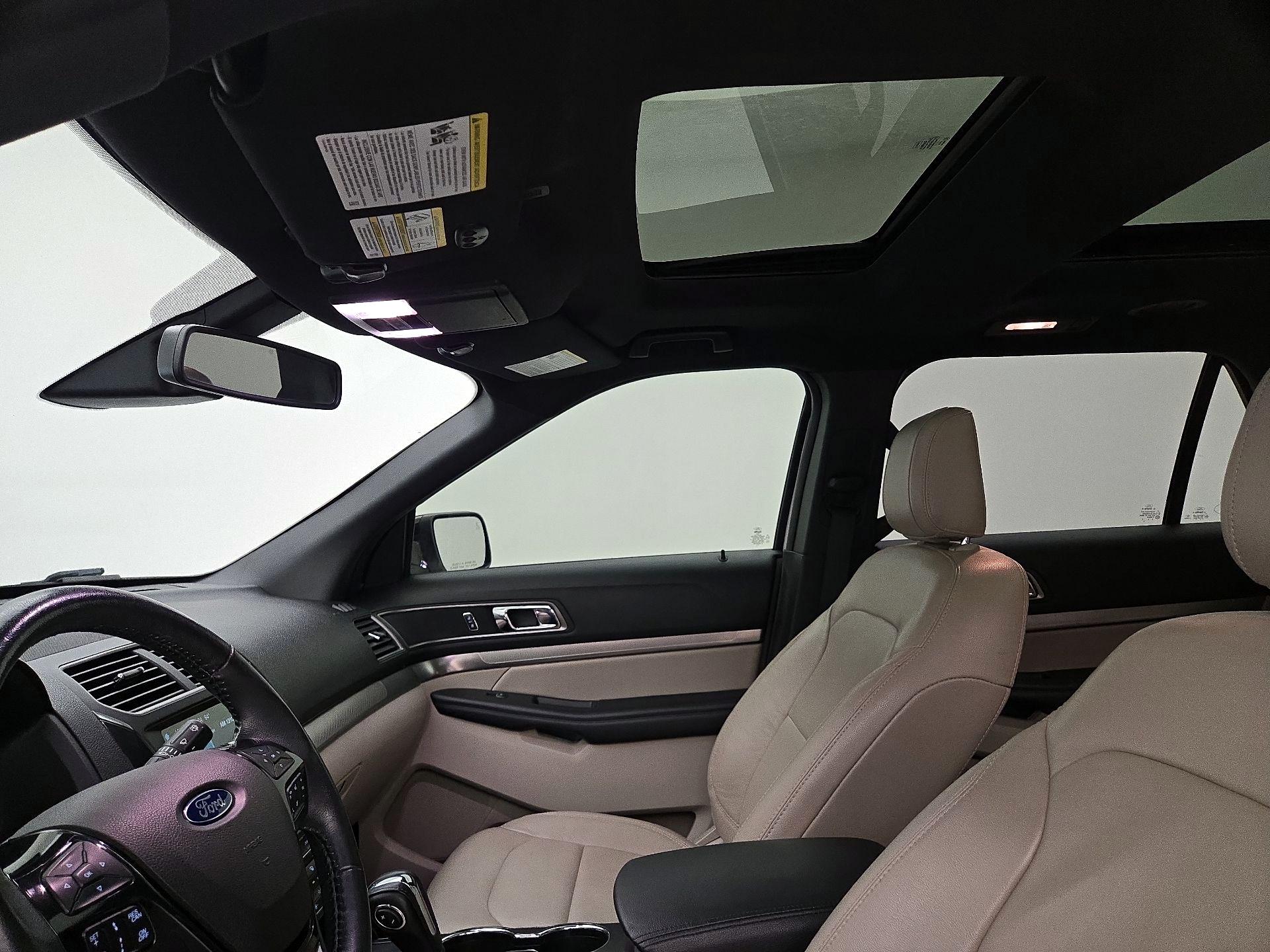 Thumbnail: 2018 Ford Explorer - 20