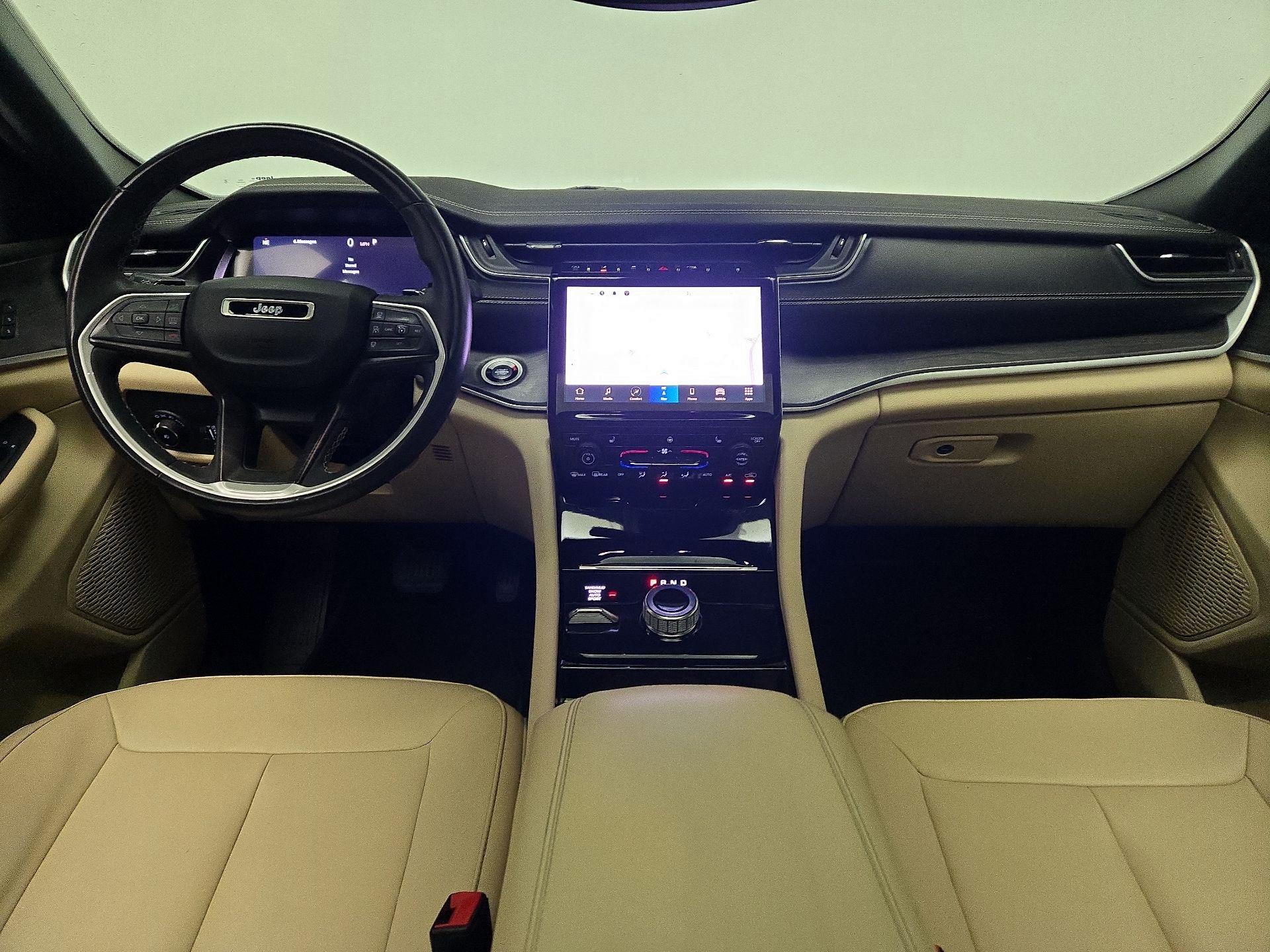 Thumbnail: 2023 Jeep Grand Cherokee - 9