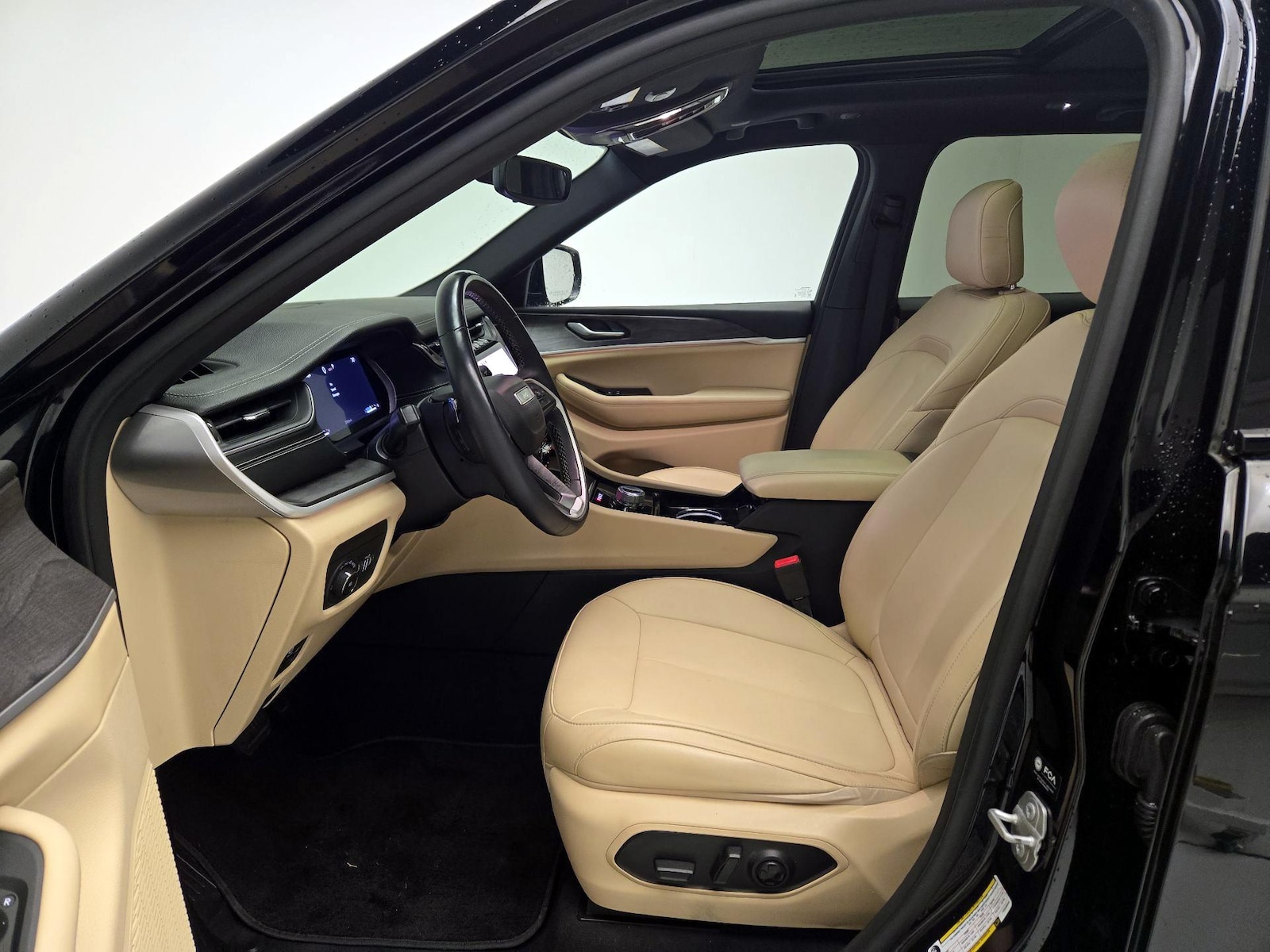 2023 Jeep Grand Cherokee Limited - Photo 12