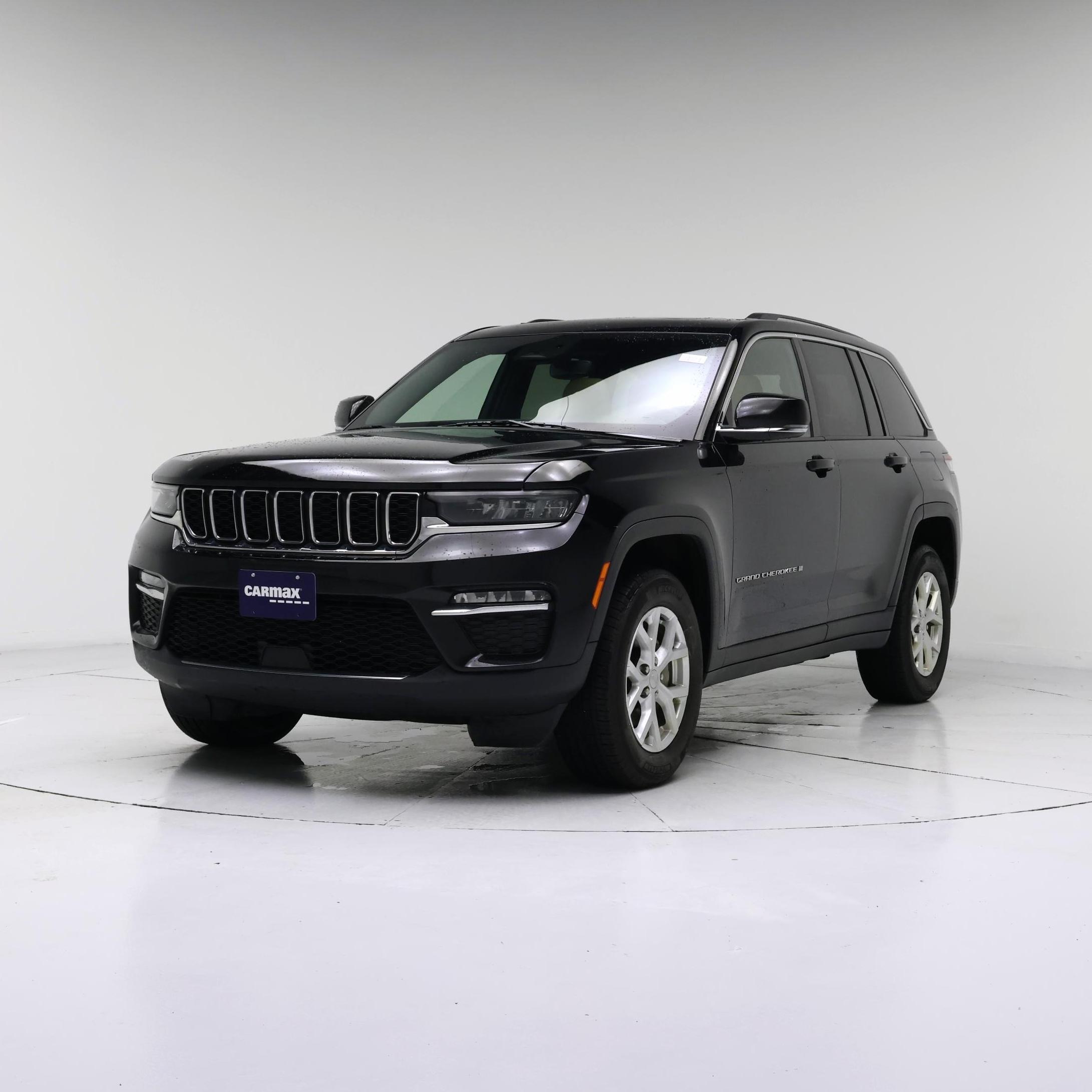 Thumbnail: 2023 Jeep Grand Cherokee - 4