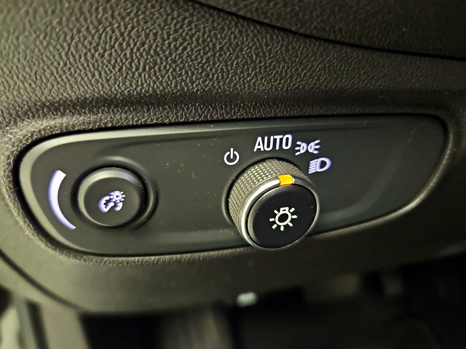 Thumbnail: 2024 Chevrolet Equinox - 13