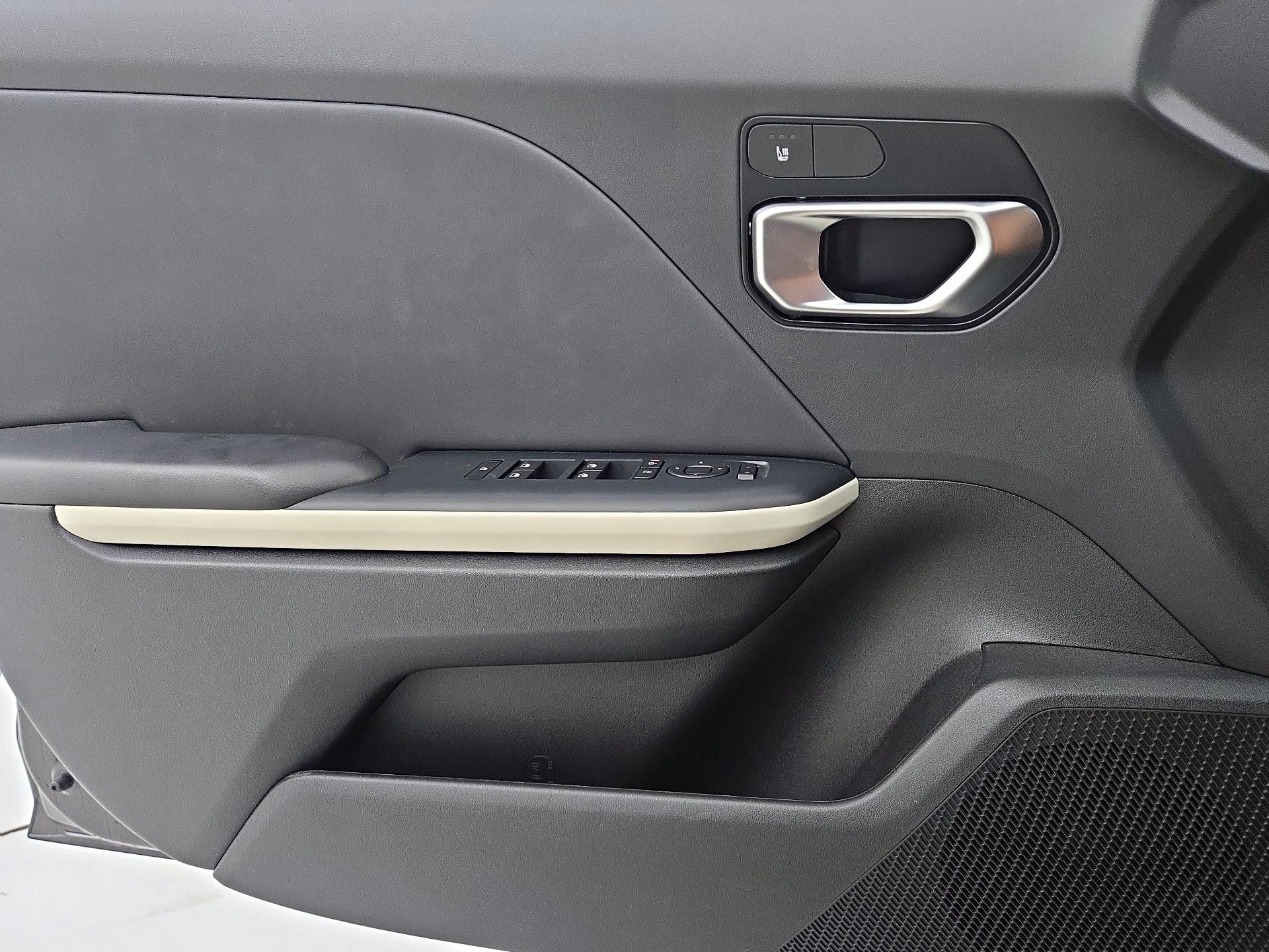 Thumbnail: 2025 Kia K4 - 12