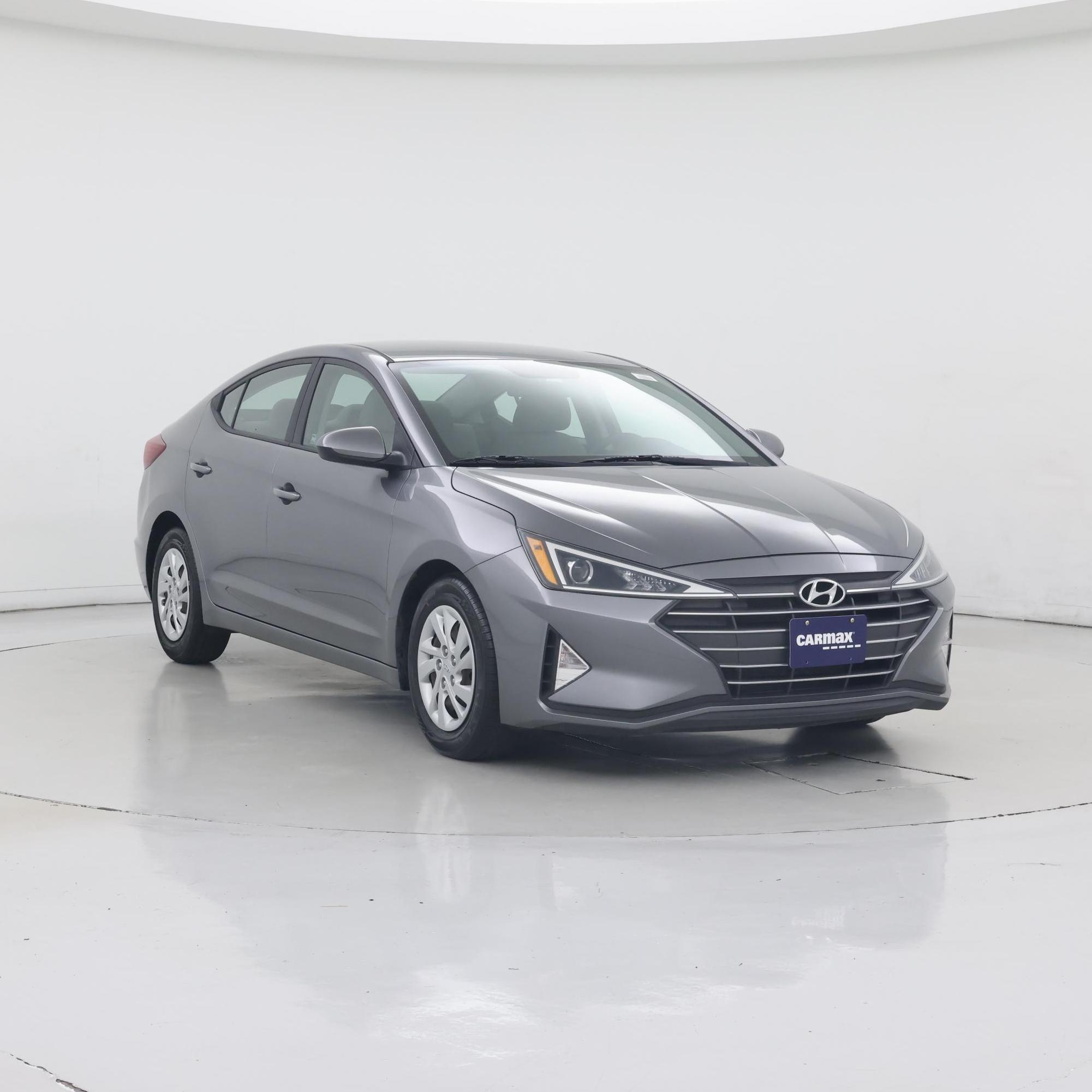  2019 Hyundai Elantra SE FWD   