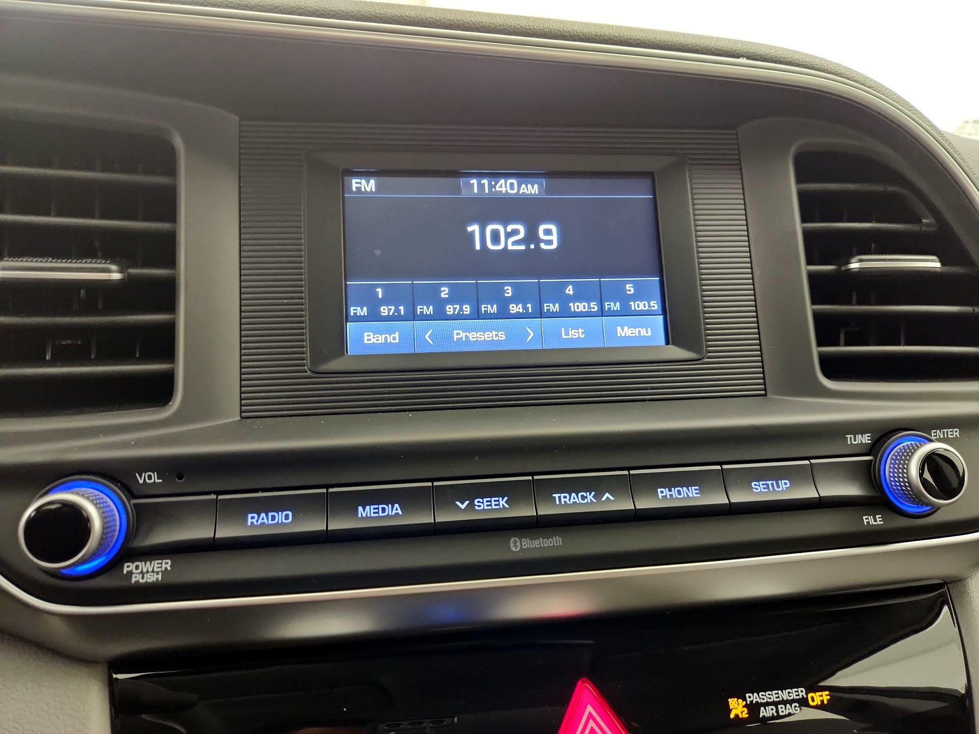 Thumbnail: 2019 Hyundai Elantra - 15