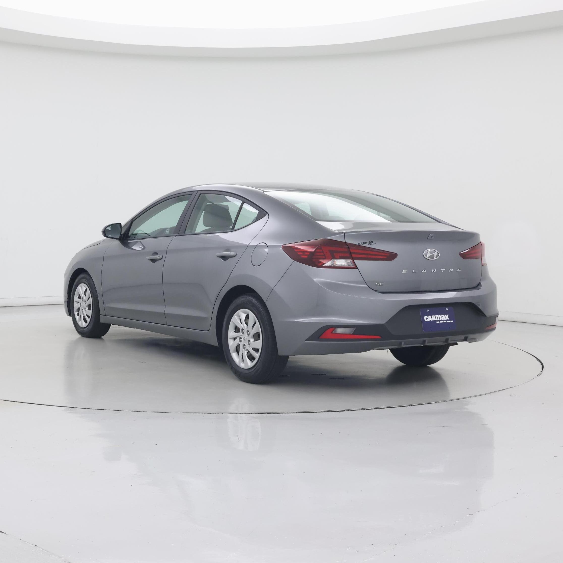 Thumbnail: 2019 Hyundai Elantra - 2