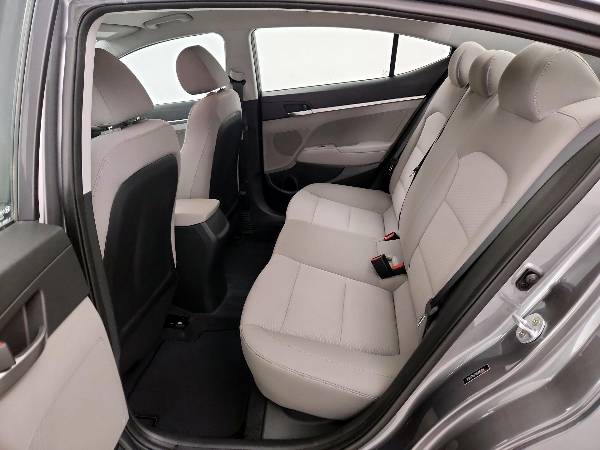 Thumbnail: 2019 Hyundai Elantra - 19
