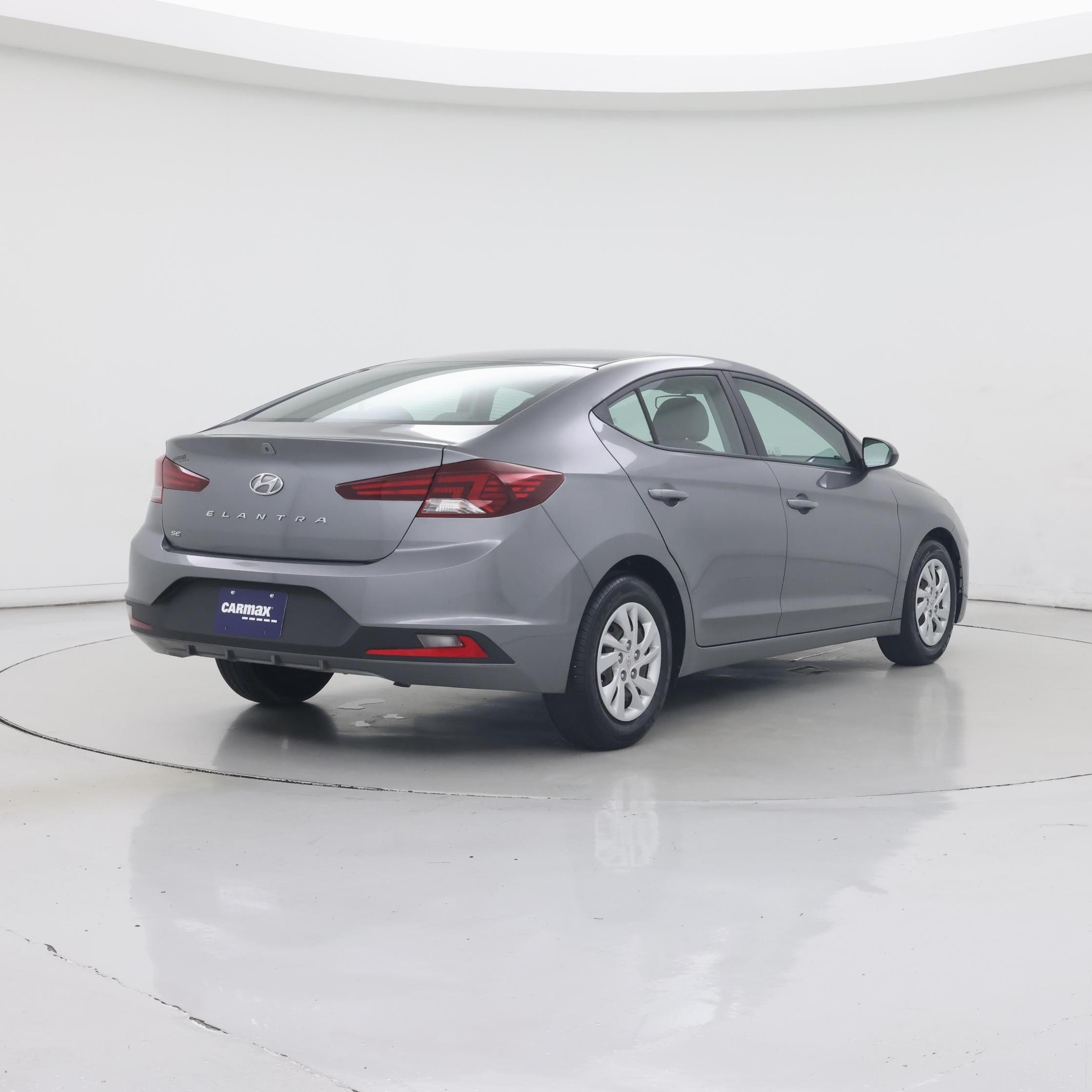 Thumbnail: 2019 Hyundai Elantra - 8
