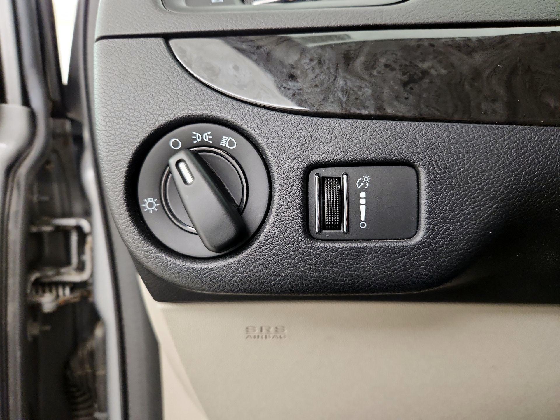 Thumbnail: 2018 Dodge Grand Caravan - 13