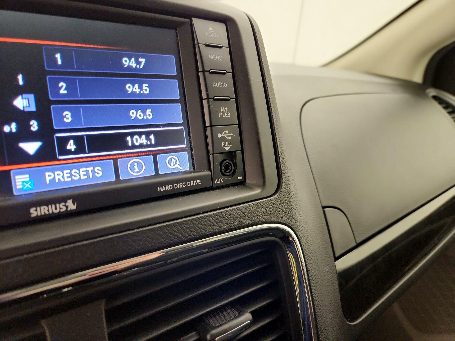 Thumbnail: 2018 Dodge Grand Caravan - 18