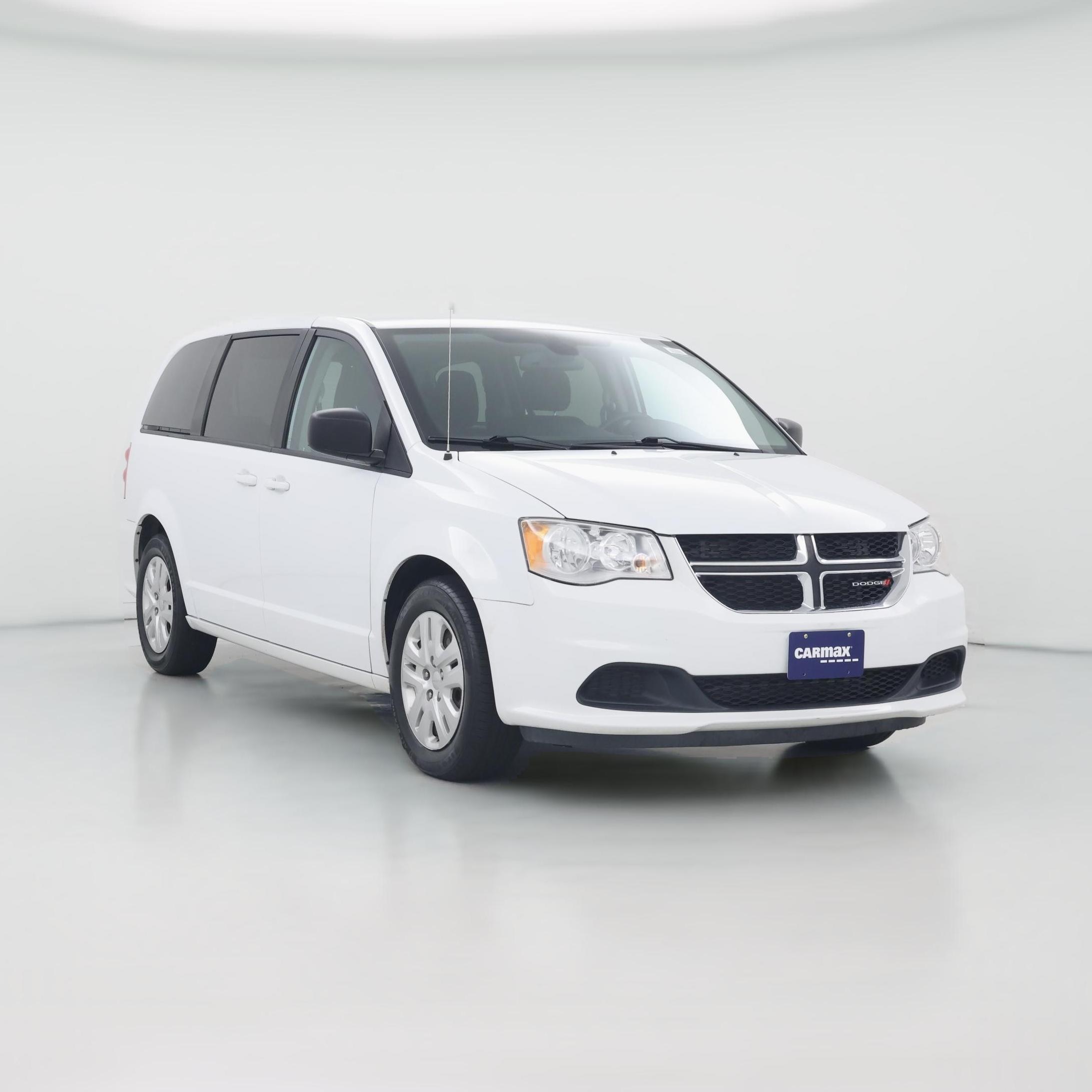 Thumbnail: 2018 Dodge Grand Caravan - 1