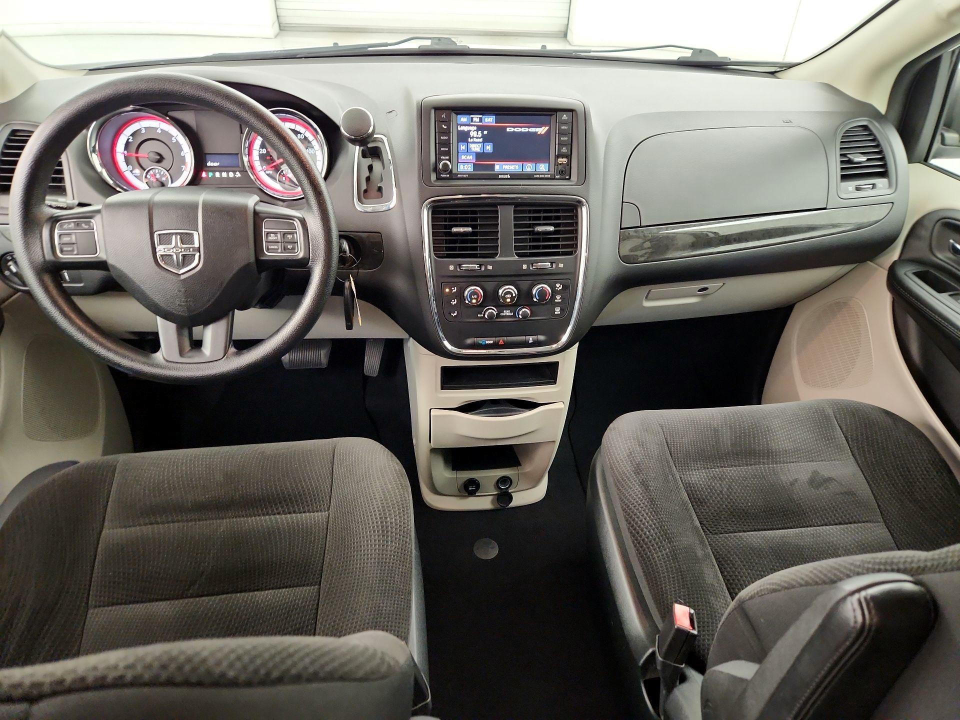 Thumbnail: 2018 Dodge Grand Caravan - 9