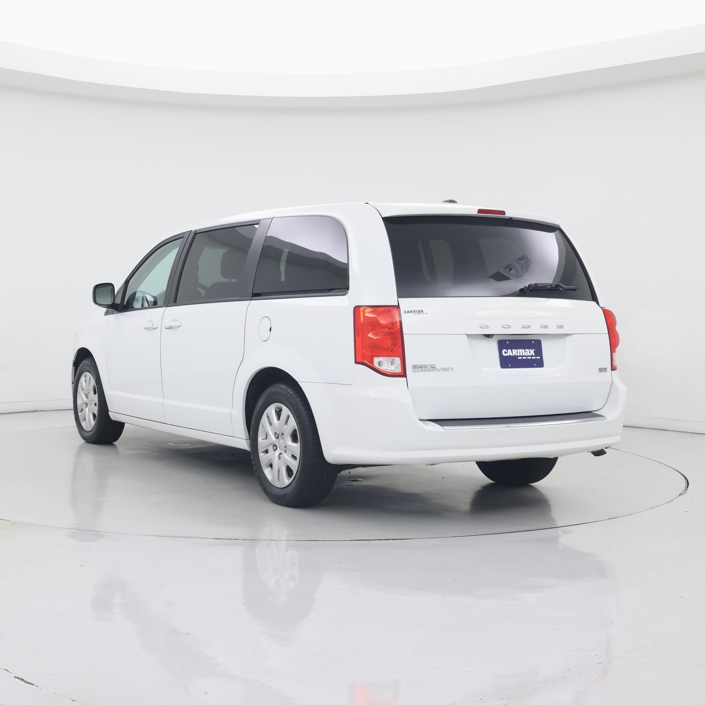 Thumbnail: 2018 Dodge Grand Caravan - 2