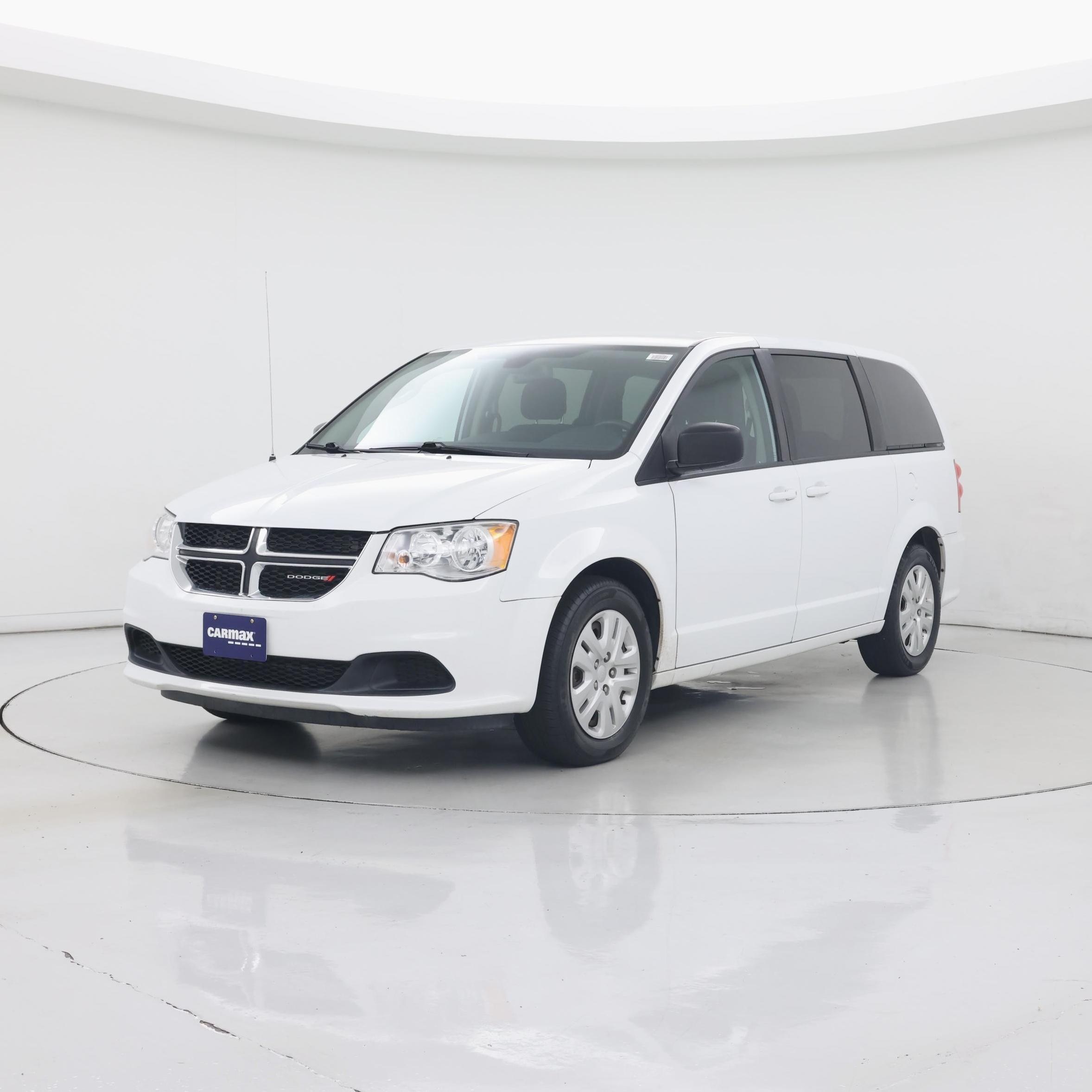 Thumbnail: 2018 Dodge Grand Caravan - 4