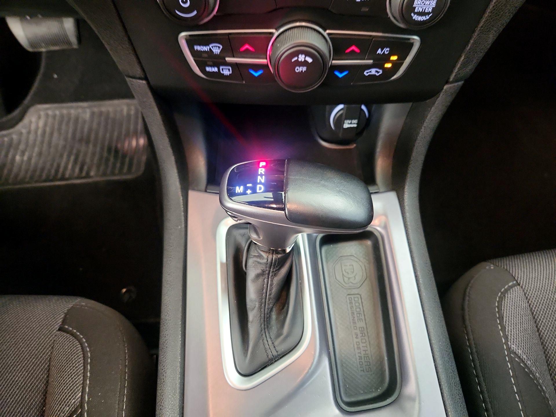 Thumbnail: 2020 Dodge Charger - 17