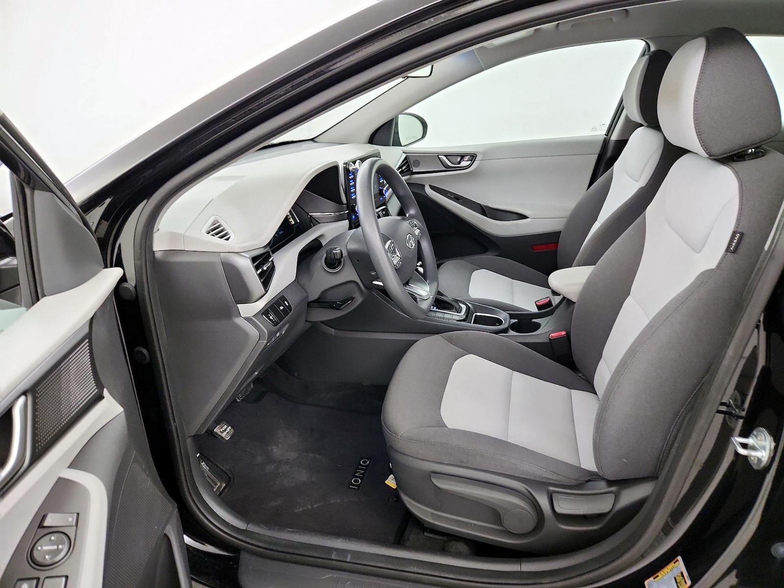 2020 Hyundai IONIQ Blue - Photo 12