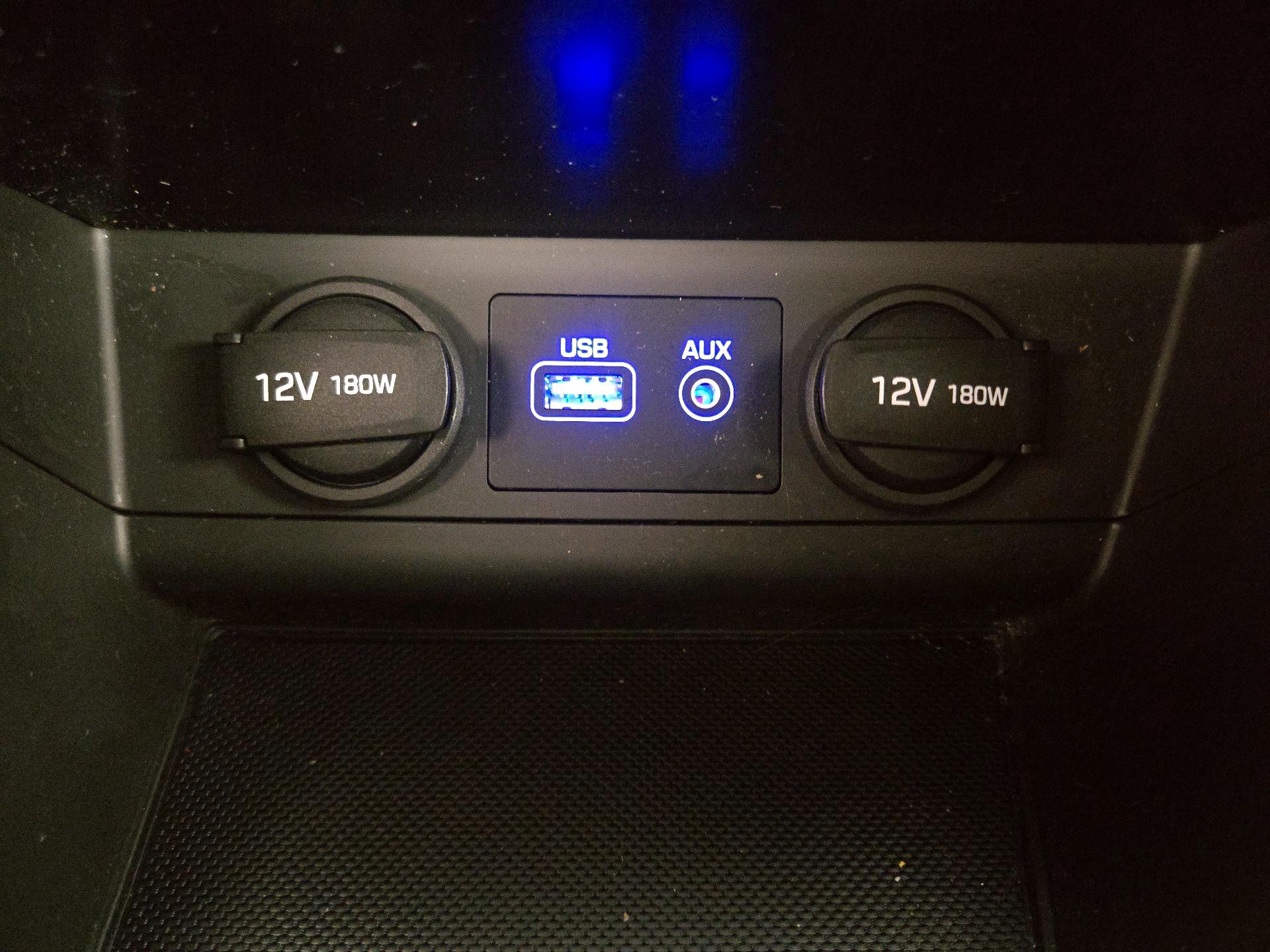 Thumbnail: 2015 Hyundai Sonata - 18