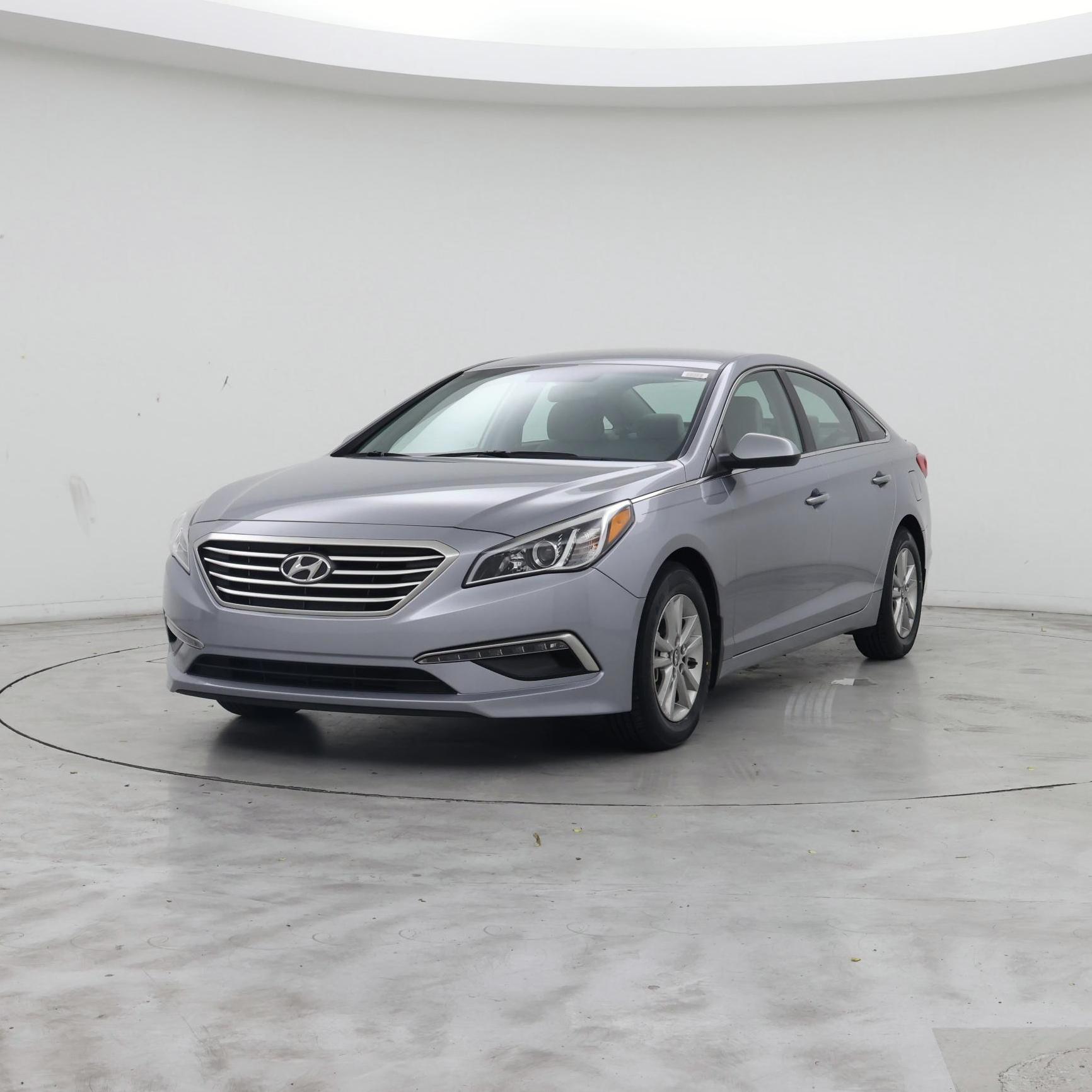 Thumbnail: 2015 Hyundai Sonata - 4