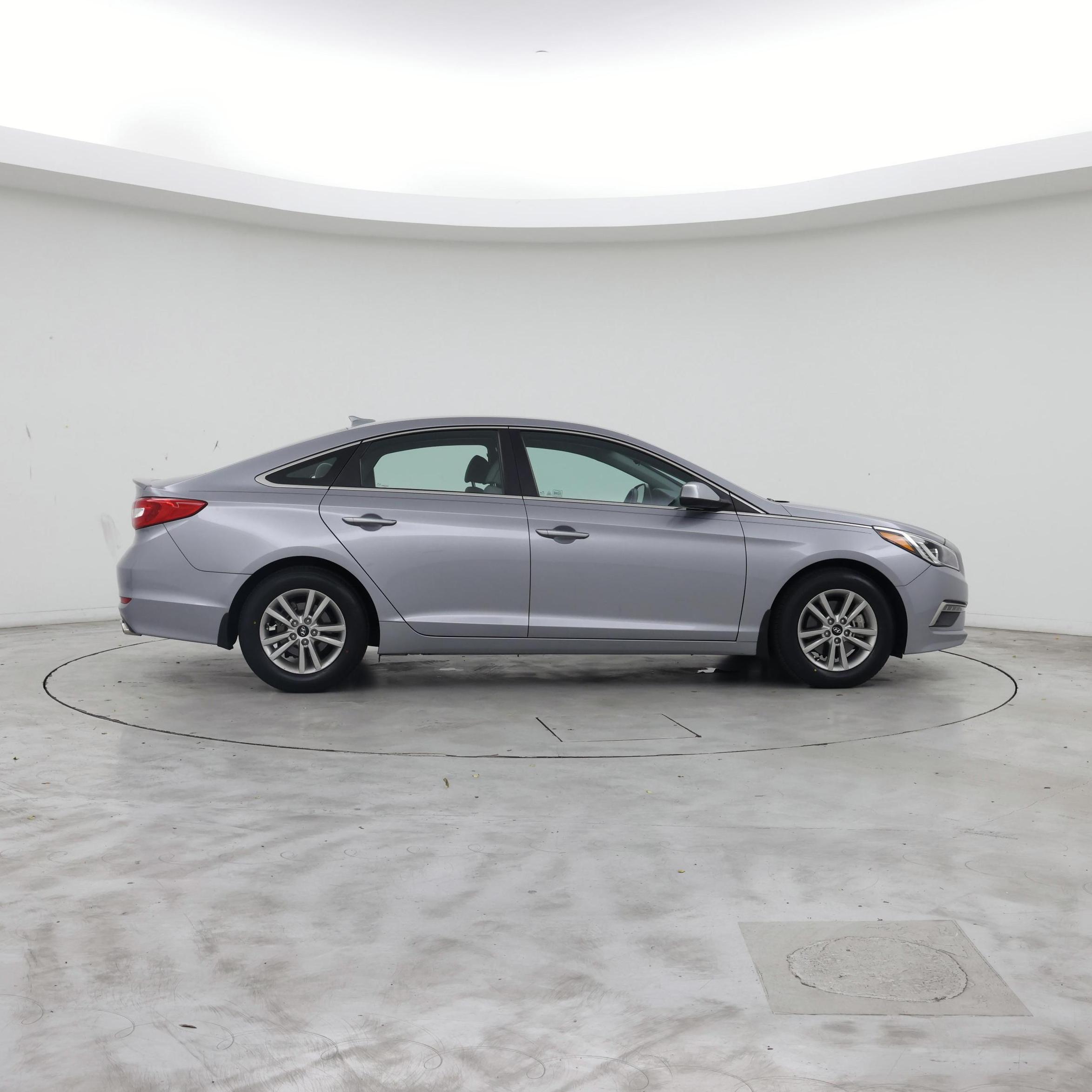 Thumbnail: 2015 Hyundai Sonata - 7