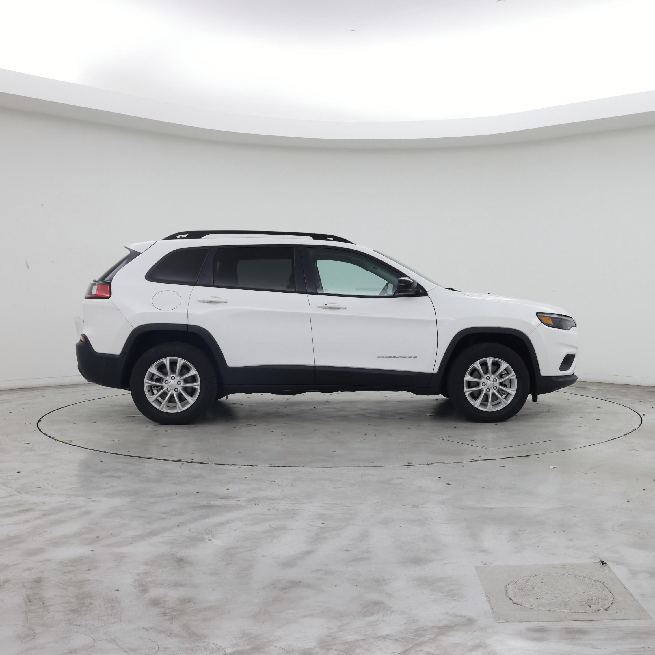 Thumbnail: 2022 Jeep Cherokee - 7