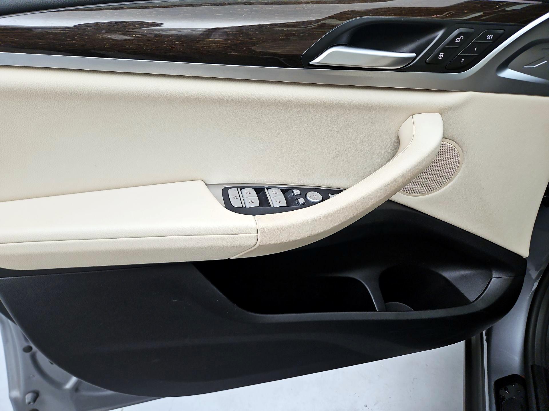 Thumbnail: 2023 BMW X3 - 10