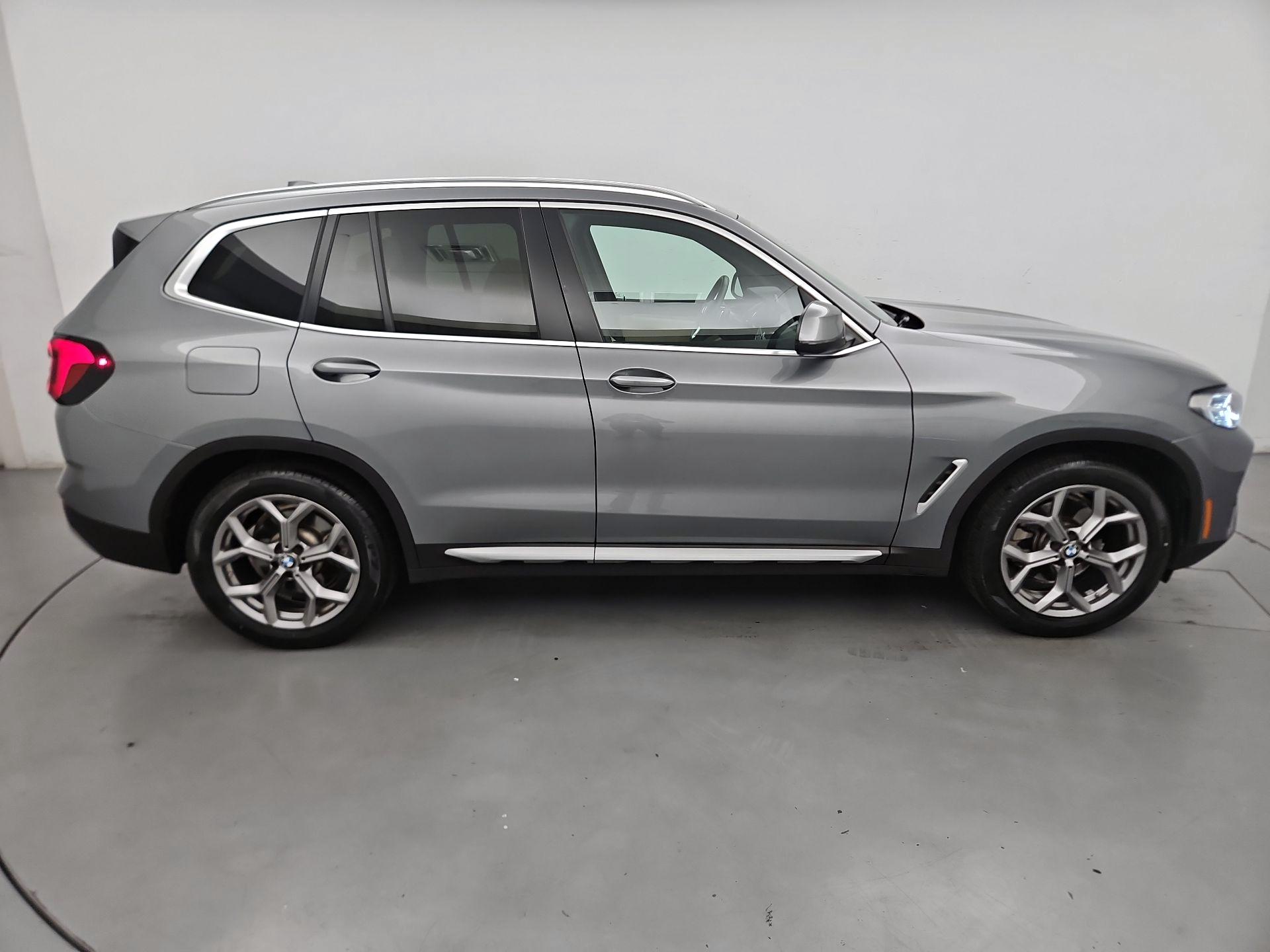 Thumbnail: 2023 BMW X3 - 4