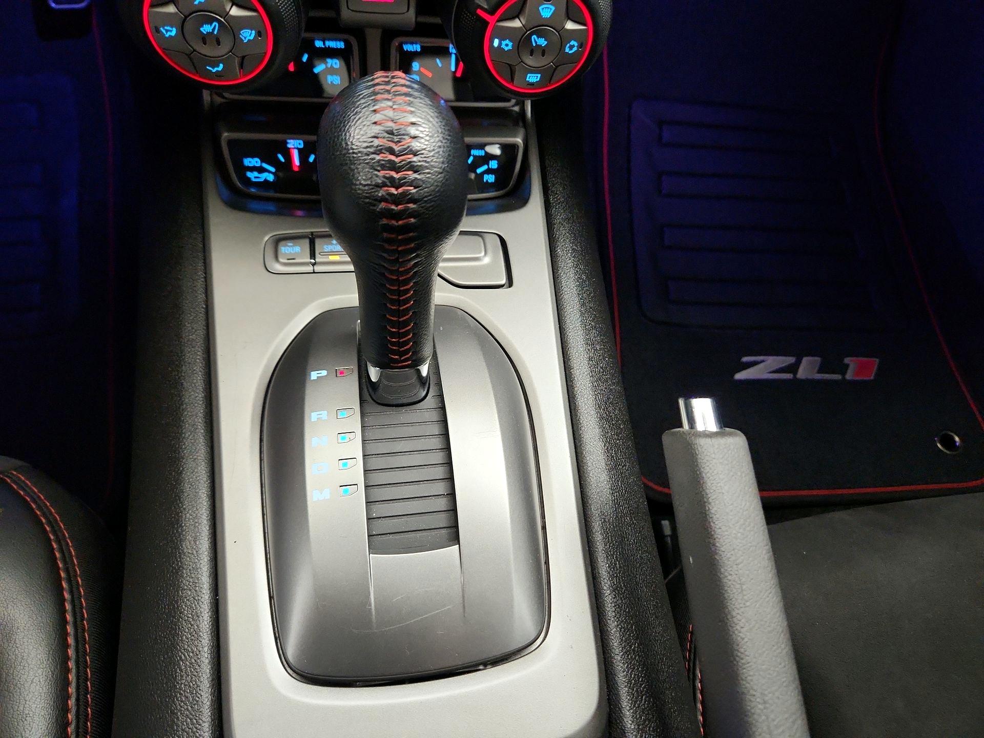 Thumbnail: 2014 Chevrolet Camaro - 16