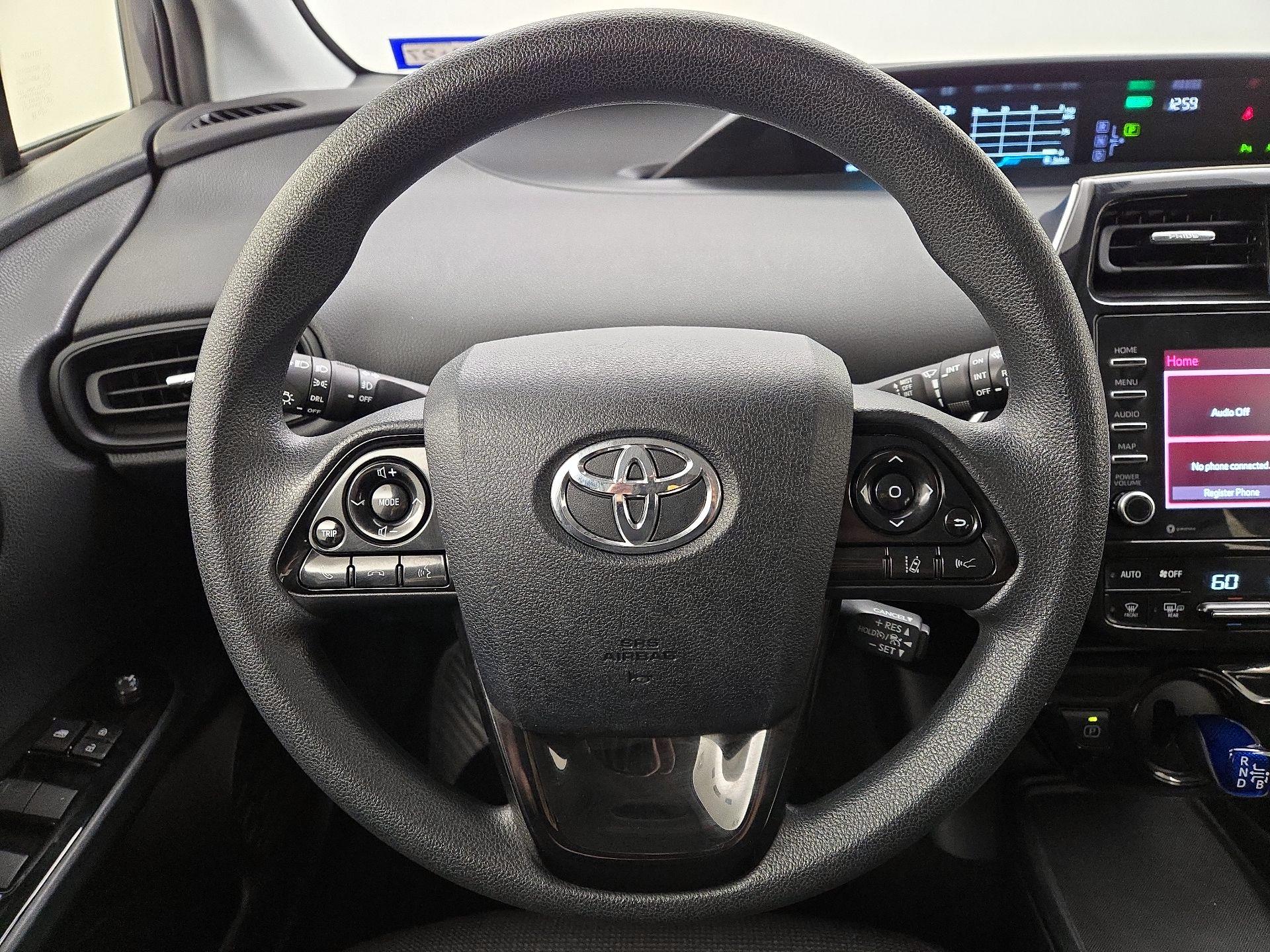 Thumbnail: 2022 Toyota Prius - 10