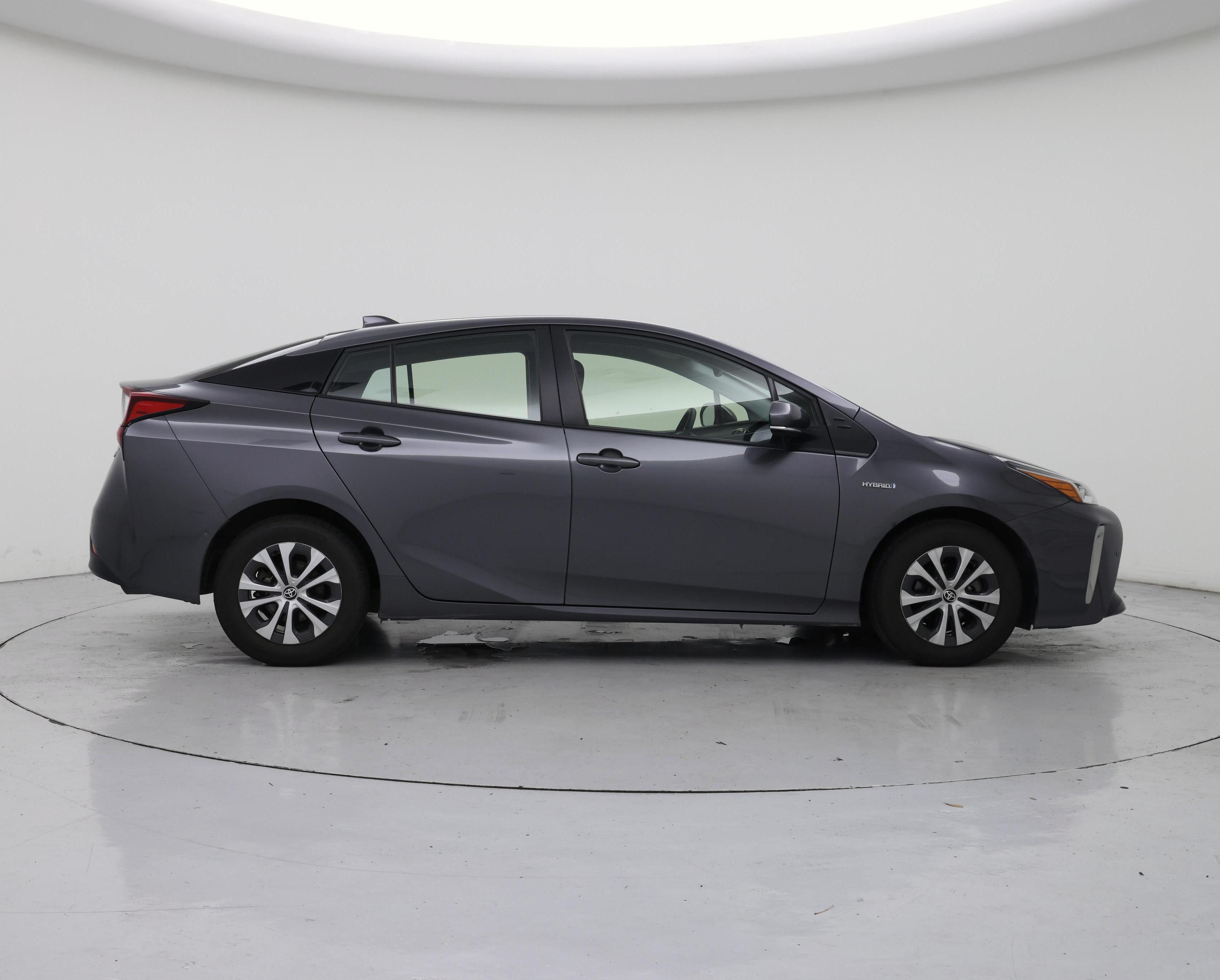 Thumbnail: 2022 Toyota Prius - 7
