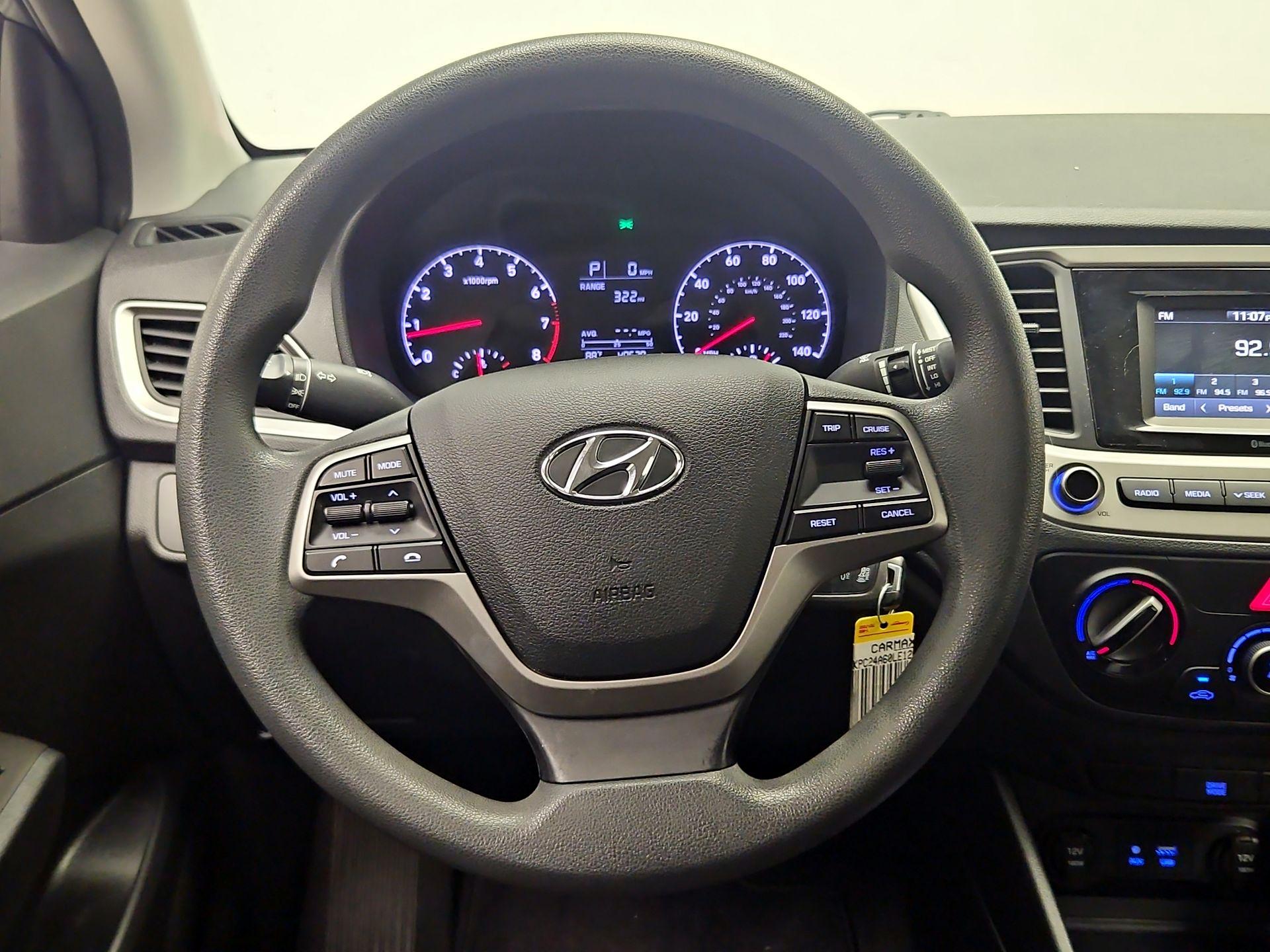Thumbnail: 2020 Hyundai Accent - 10