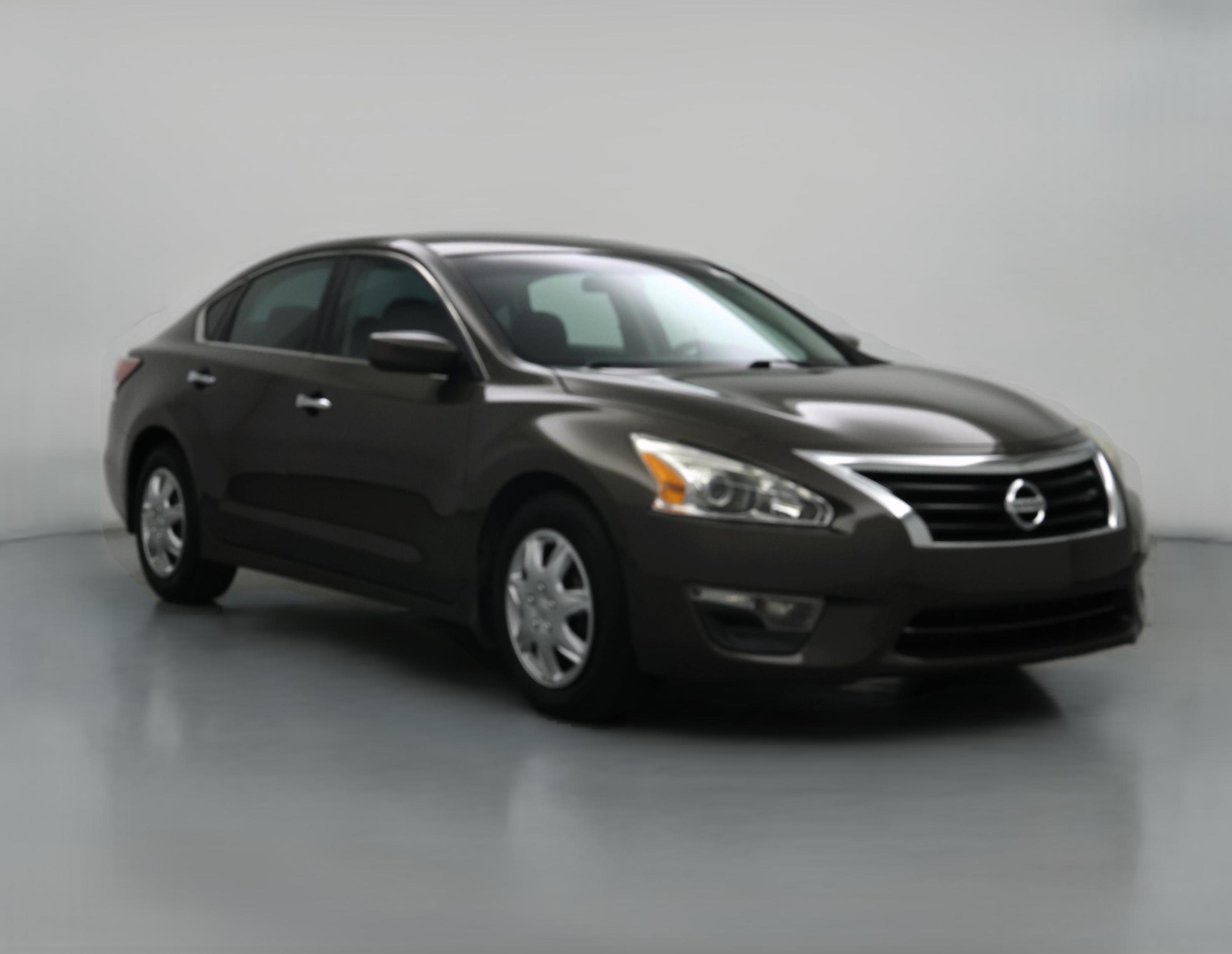 Thumbnail: 2015 Nissan Altima - 1