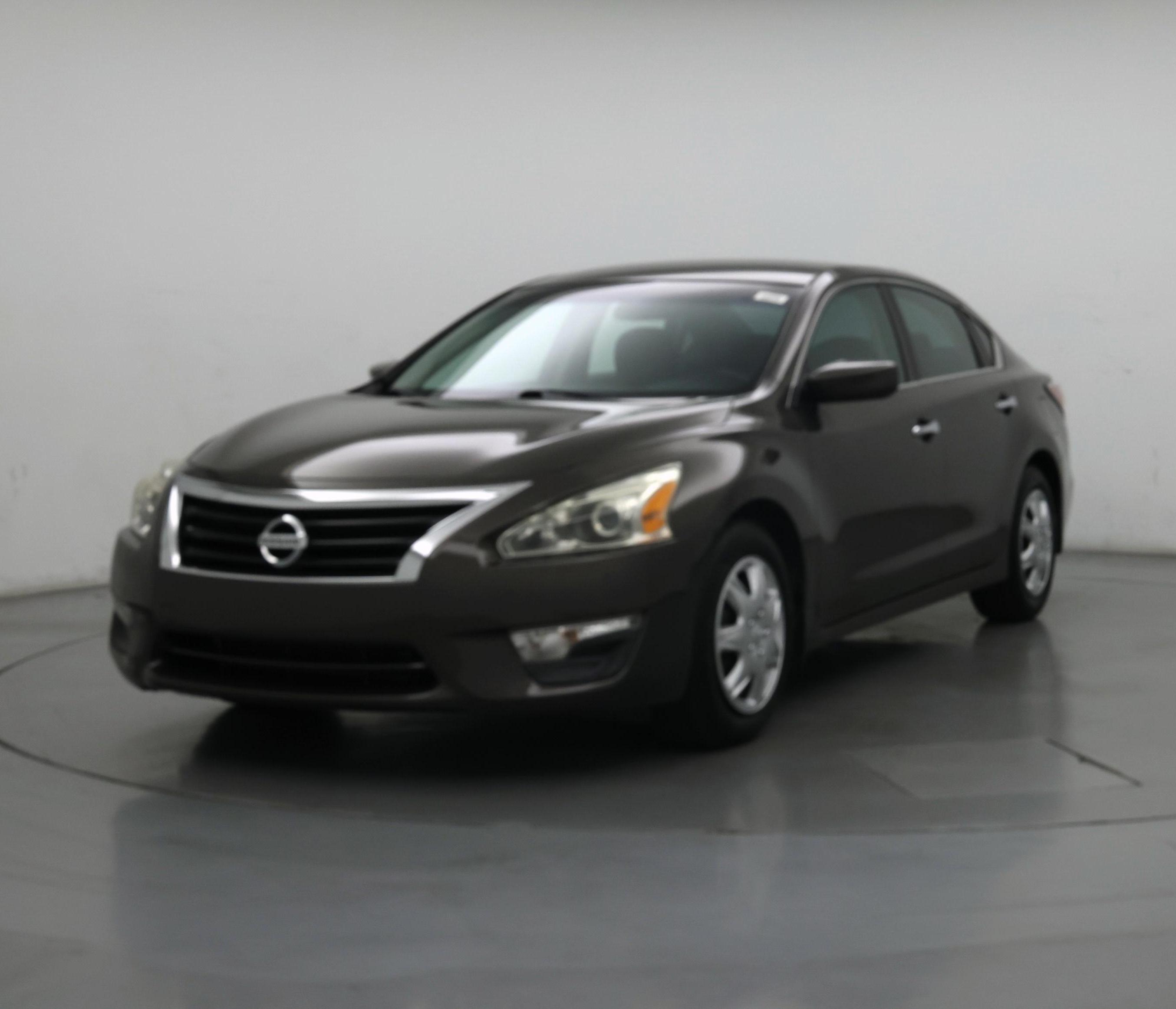 Thumbnail: 2015 Nissan Altima - 4
