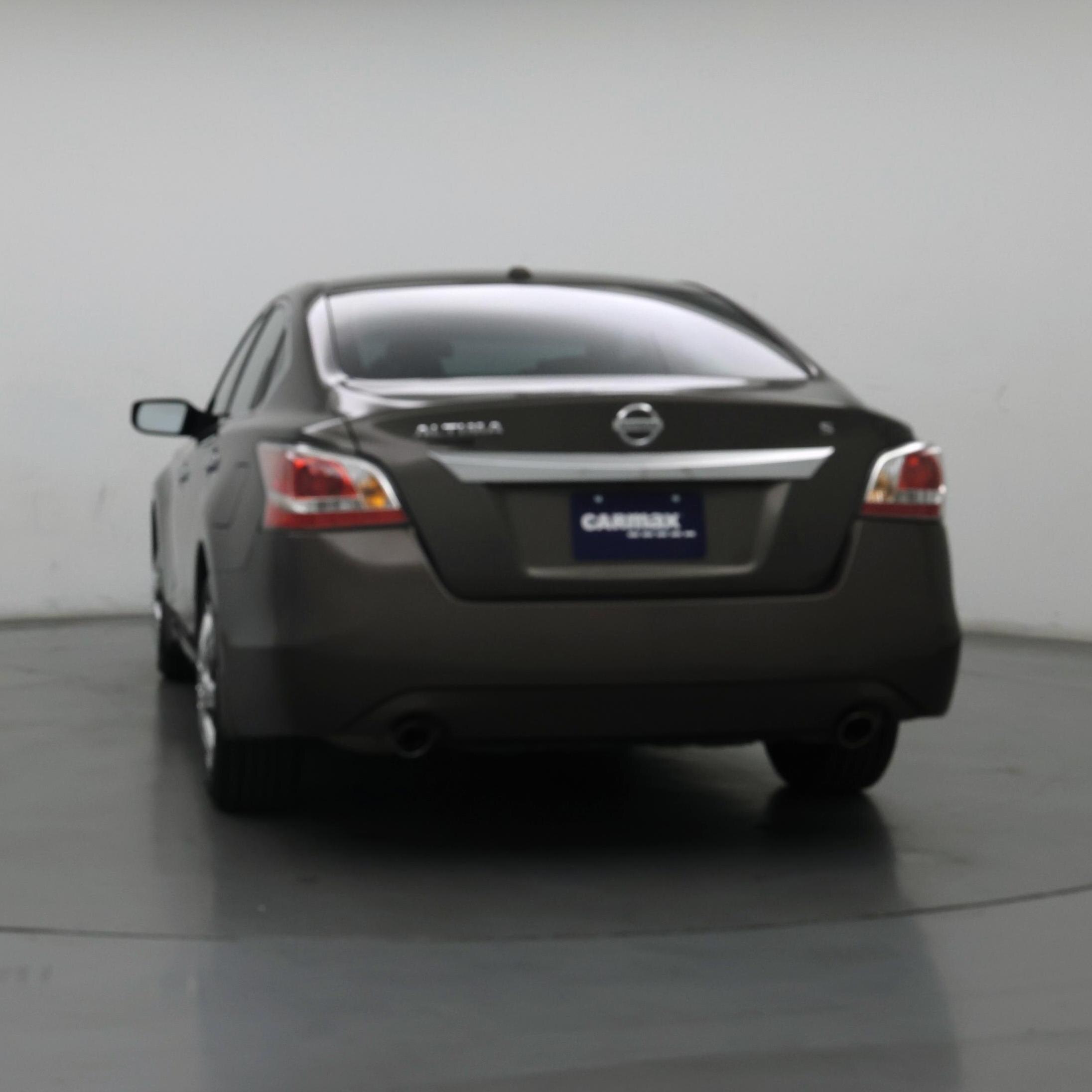 Thumbnail: 2015 Nissan Altima - 6