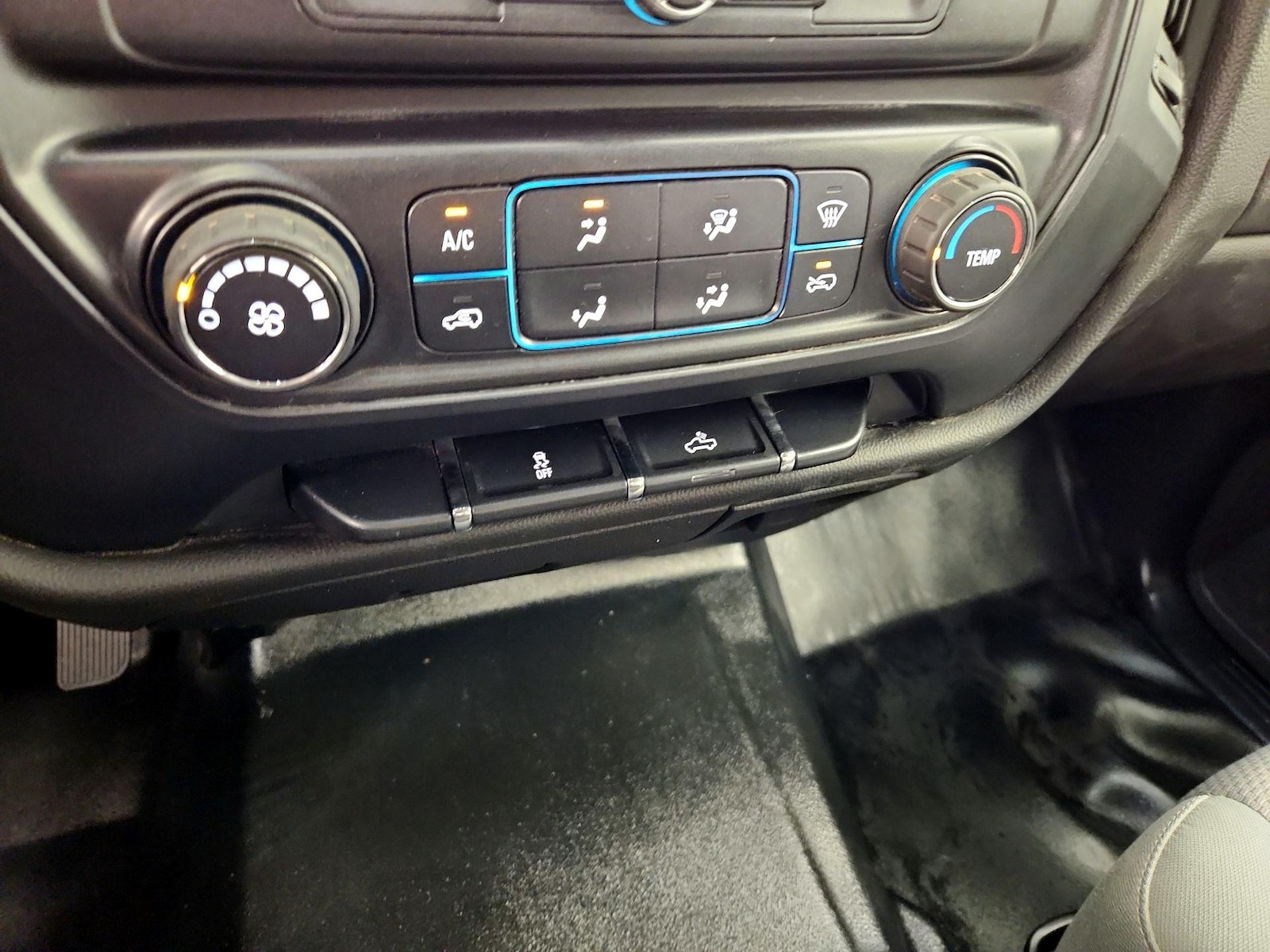 2016 Chevrolet Silverado 1500 Work Truck 1WT - Photo 16