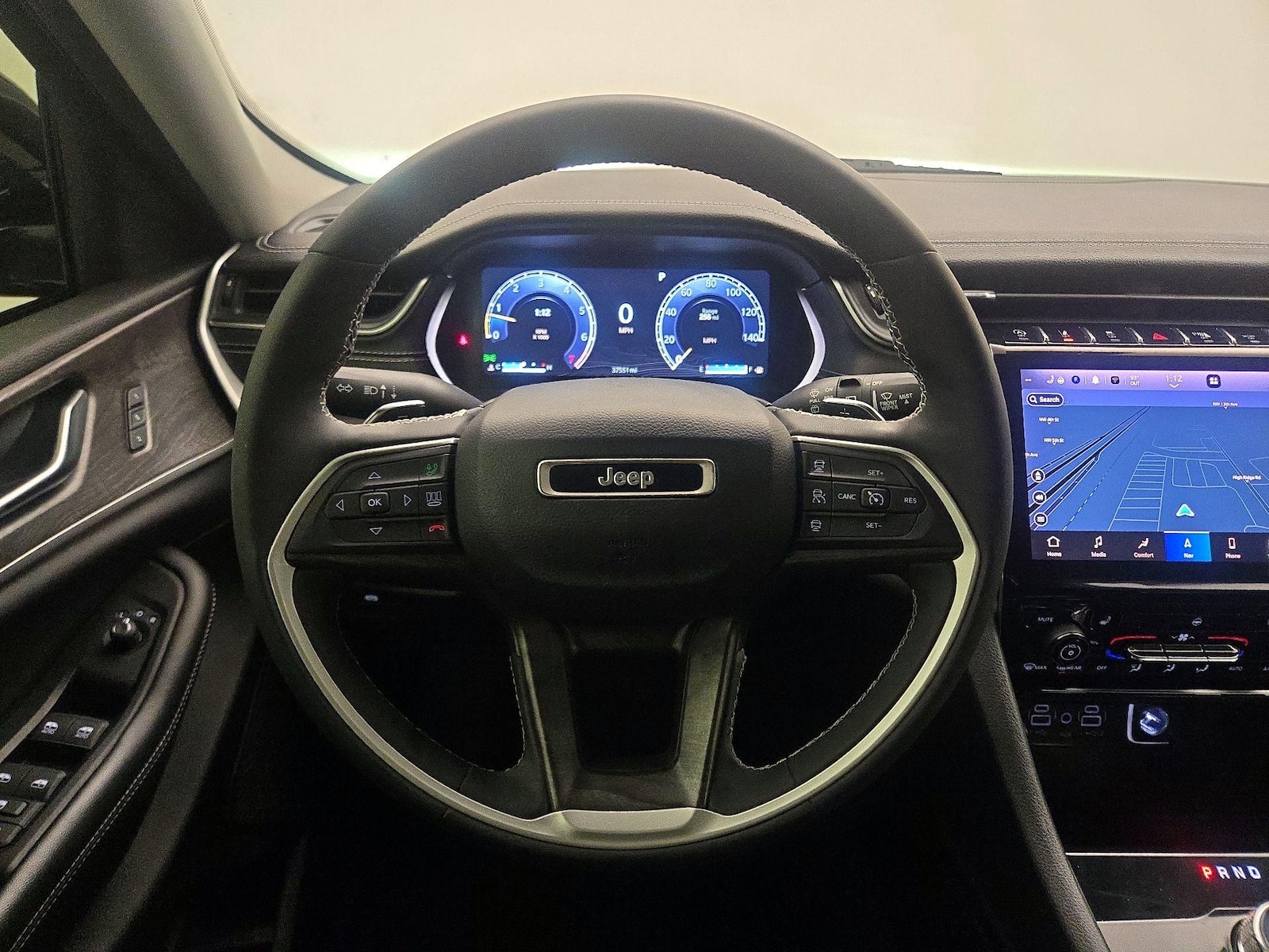 2023 Jeep Grand Cherokee Limited - Photo 11