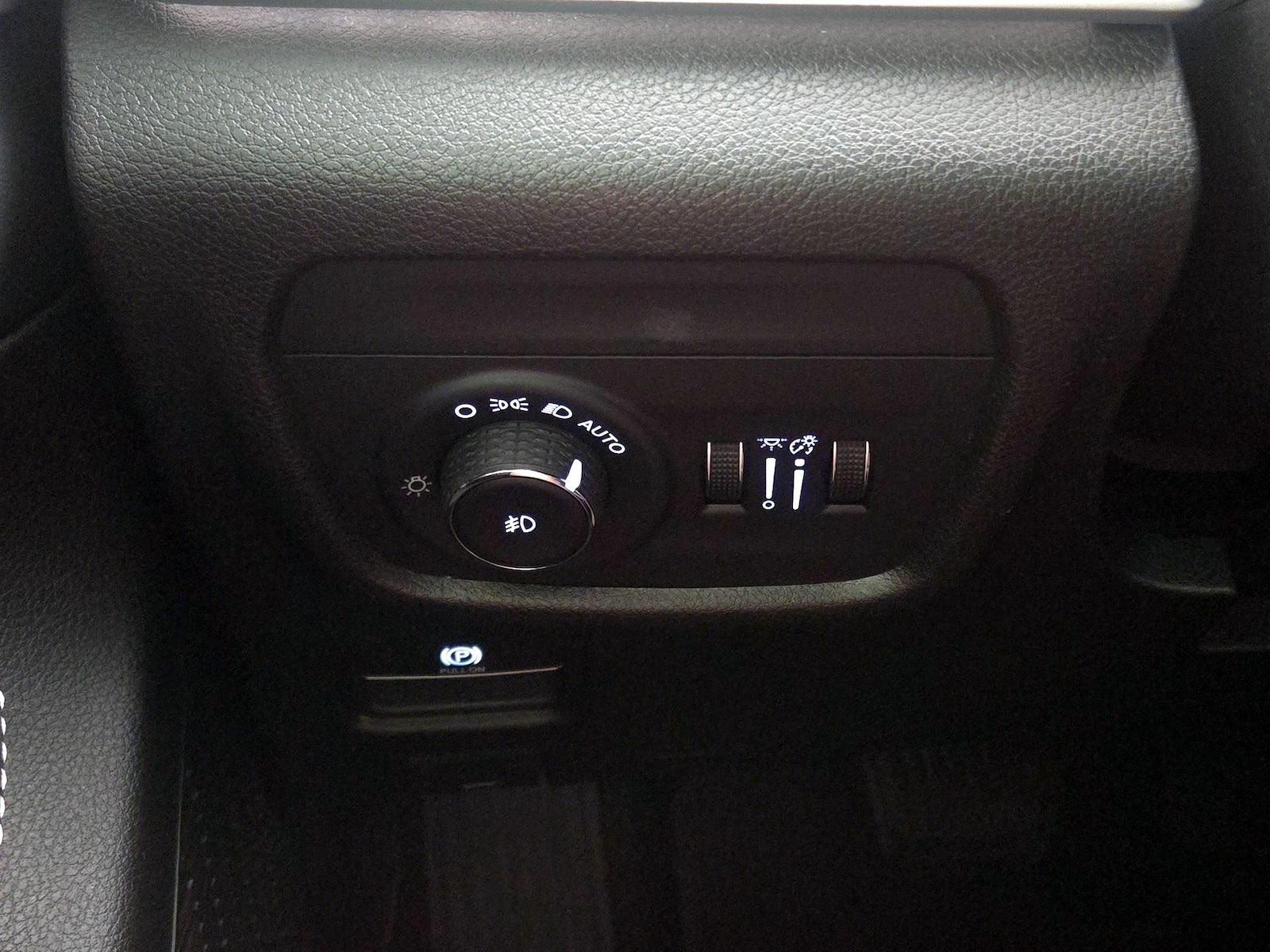 2023 Jeep Grand Cherokee Limited - Photo 14