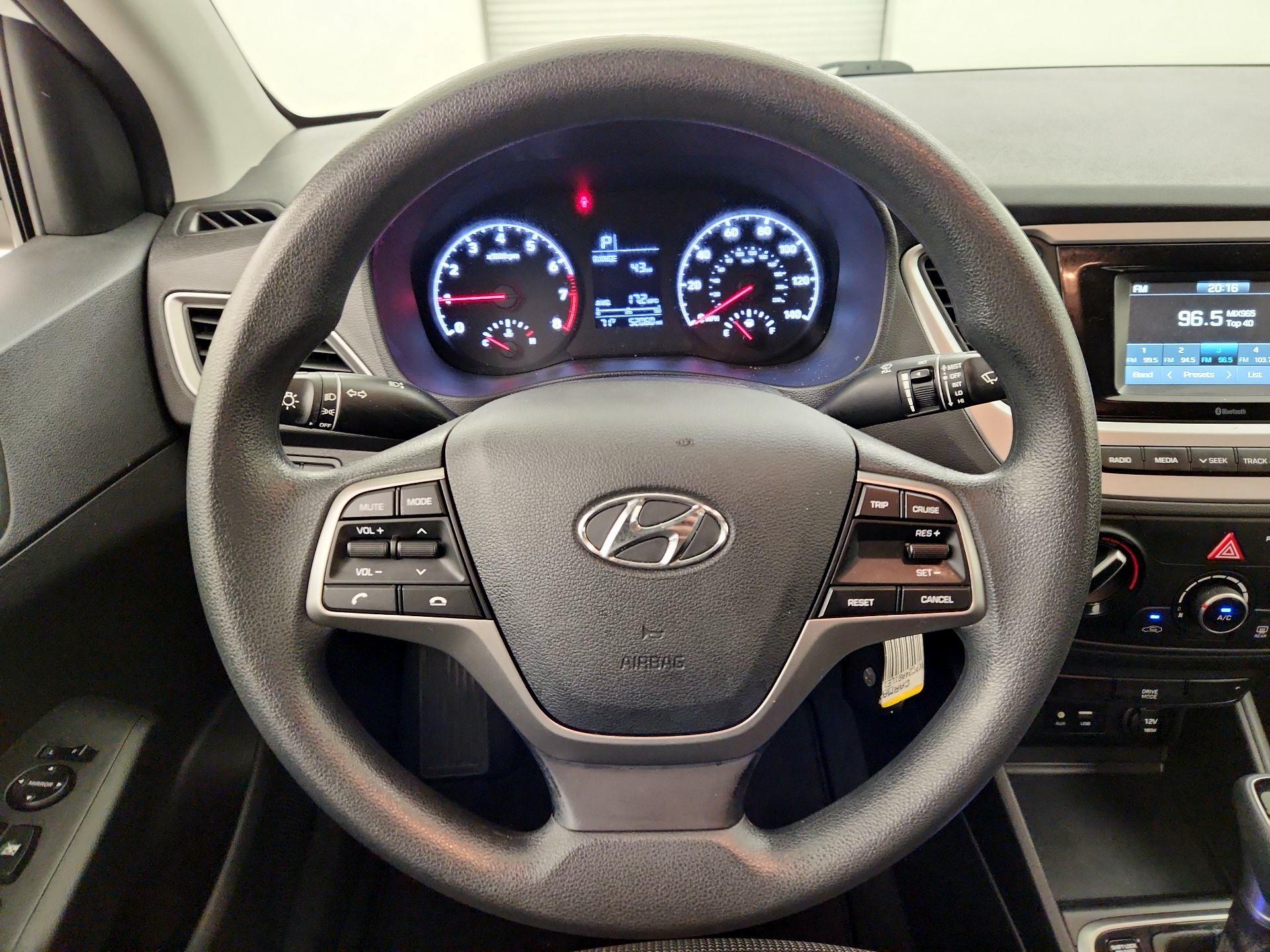 Thumbnail: 2020 Hyundai Accent - 10