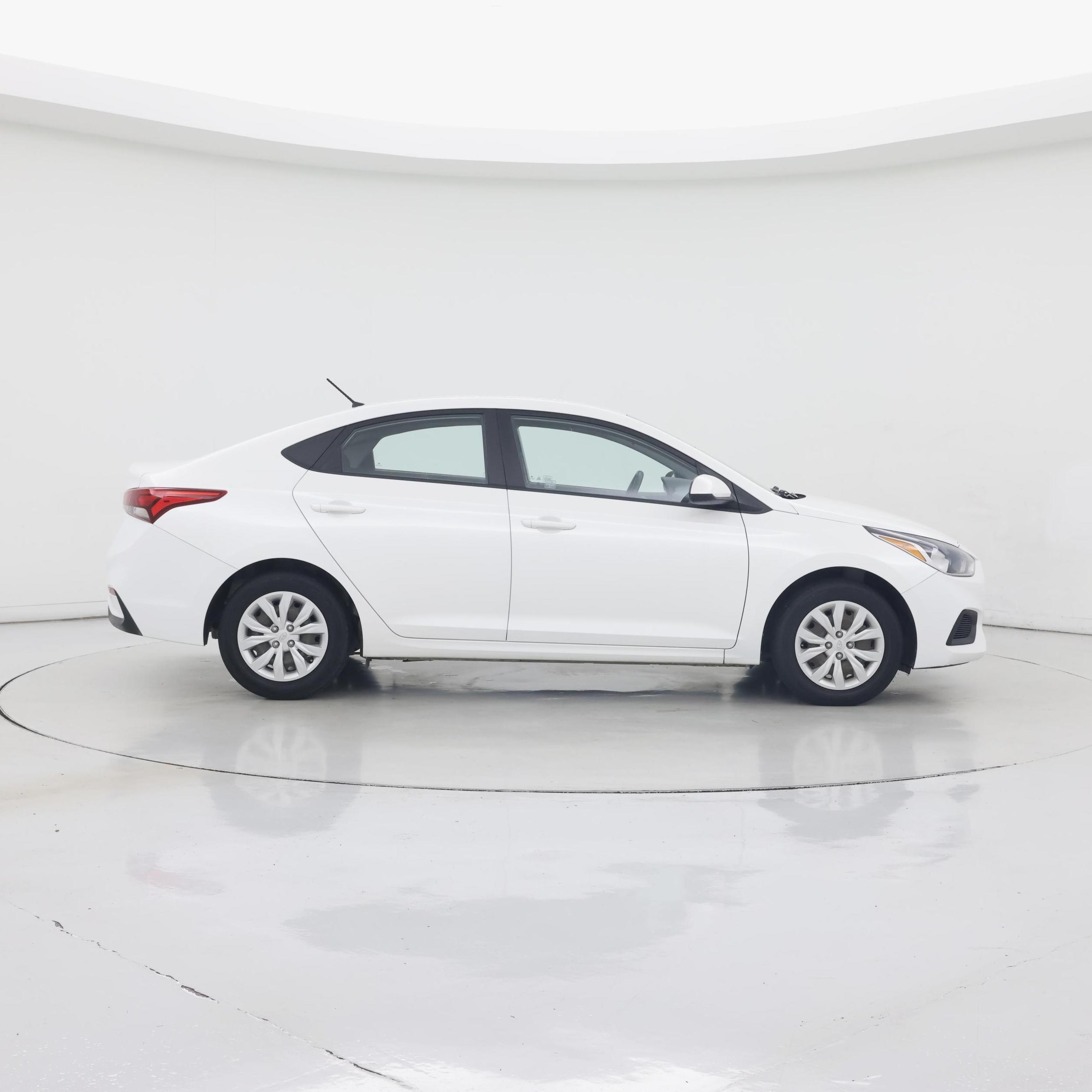 Thumbnail: 2020 Hyundai Accent - 7